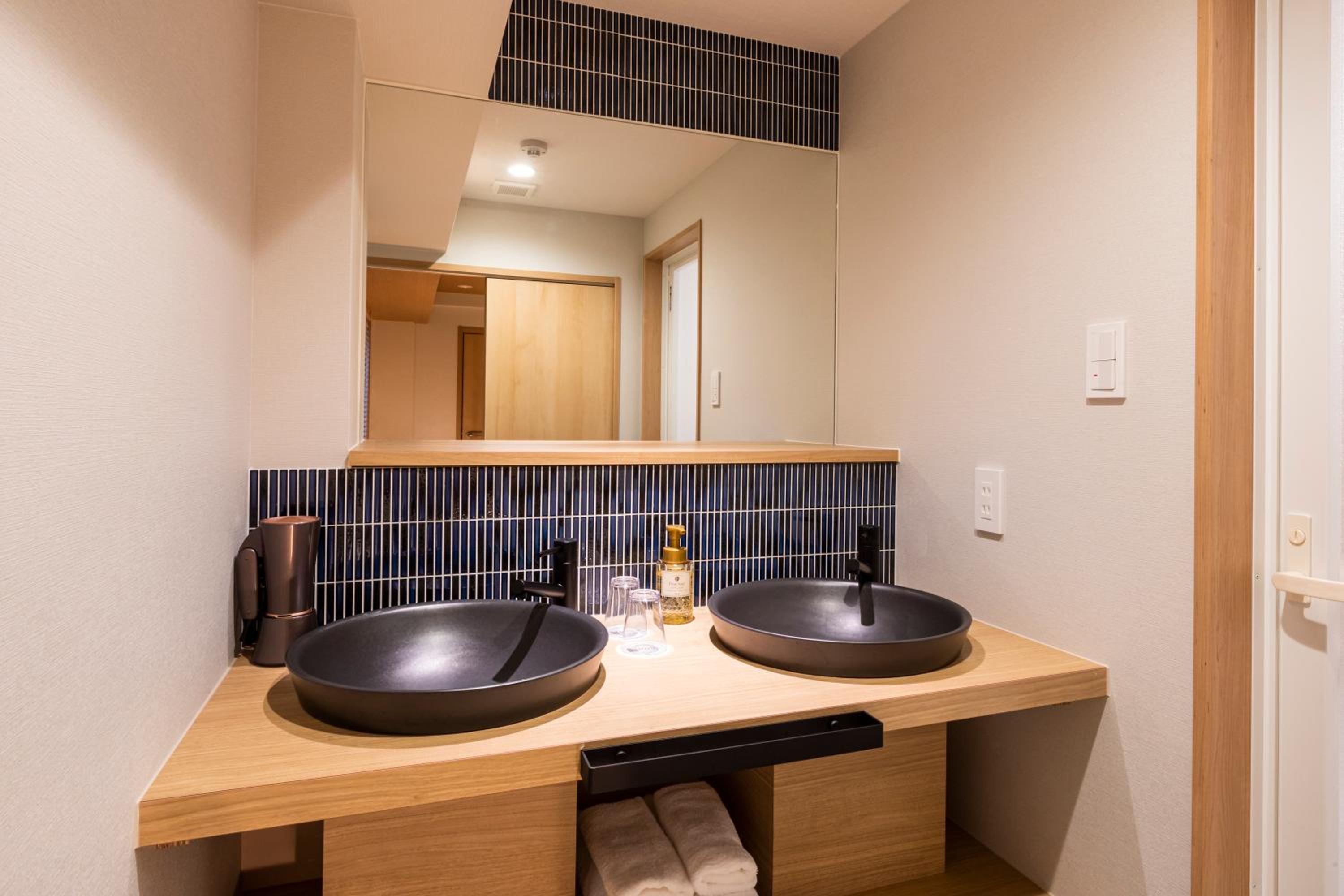 Superior Twin Room - Photo 2
