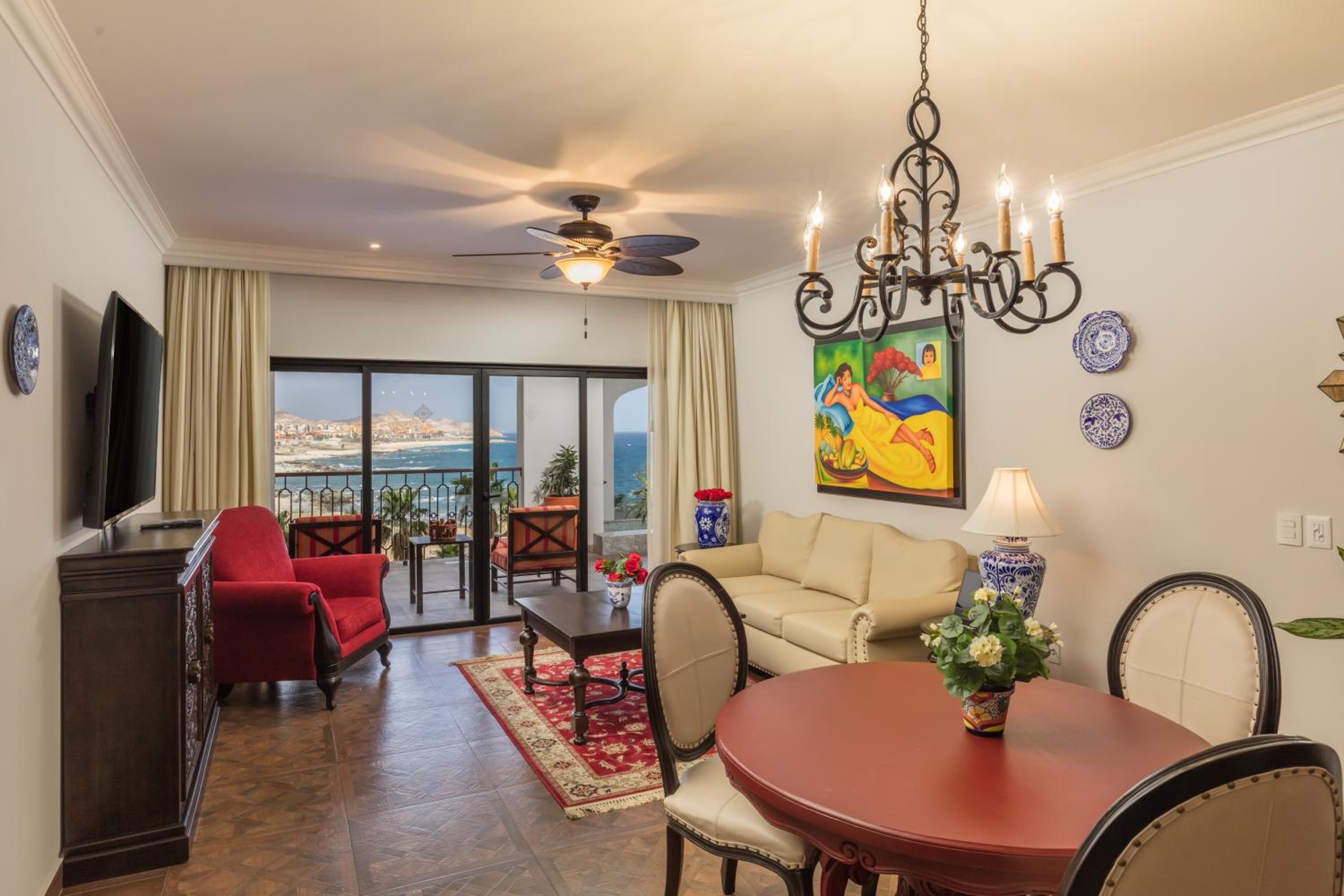 Two-Bedroom Suite - Photo 4