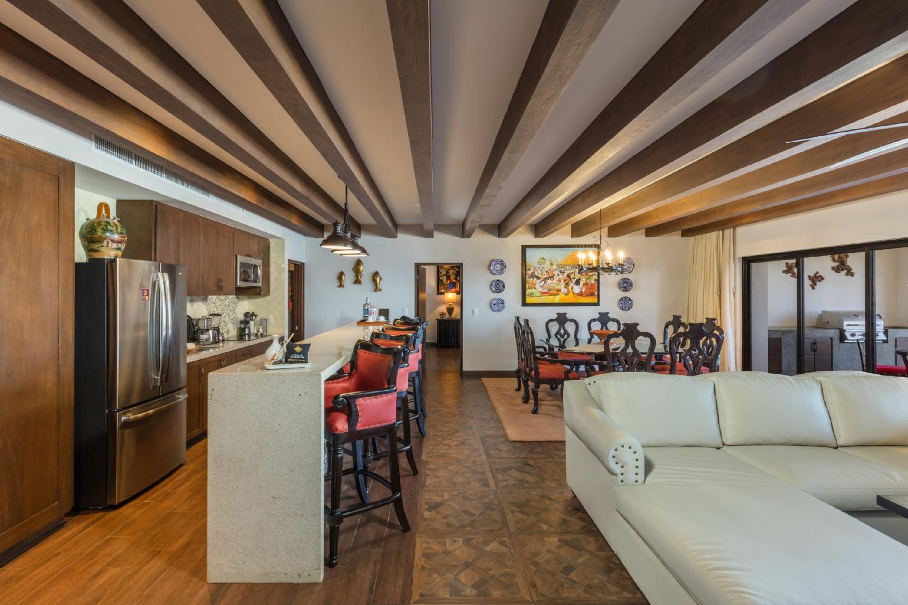 Three-Bedroom Suite - Photo 14