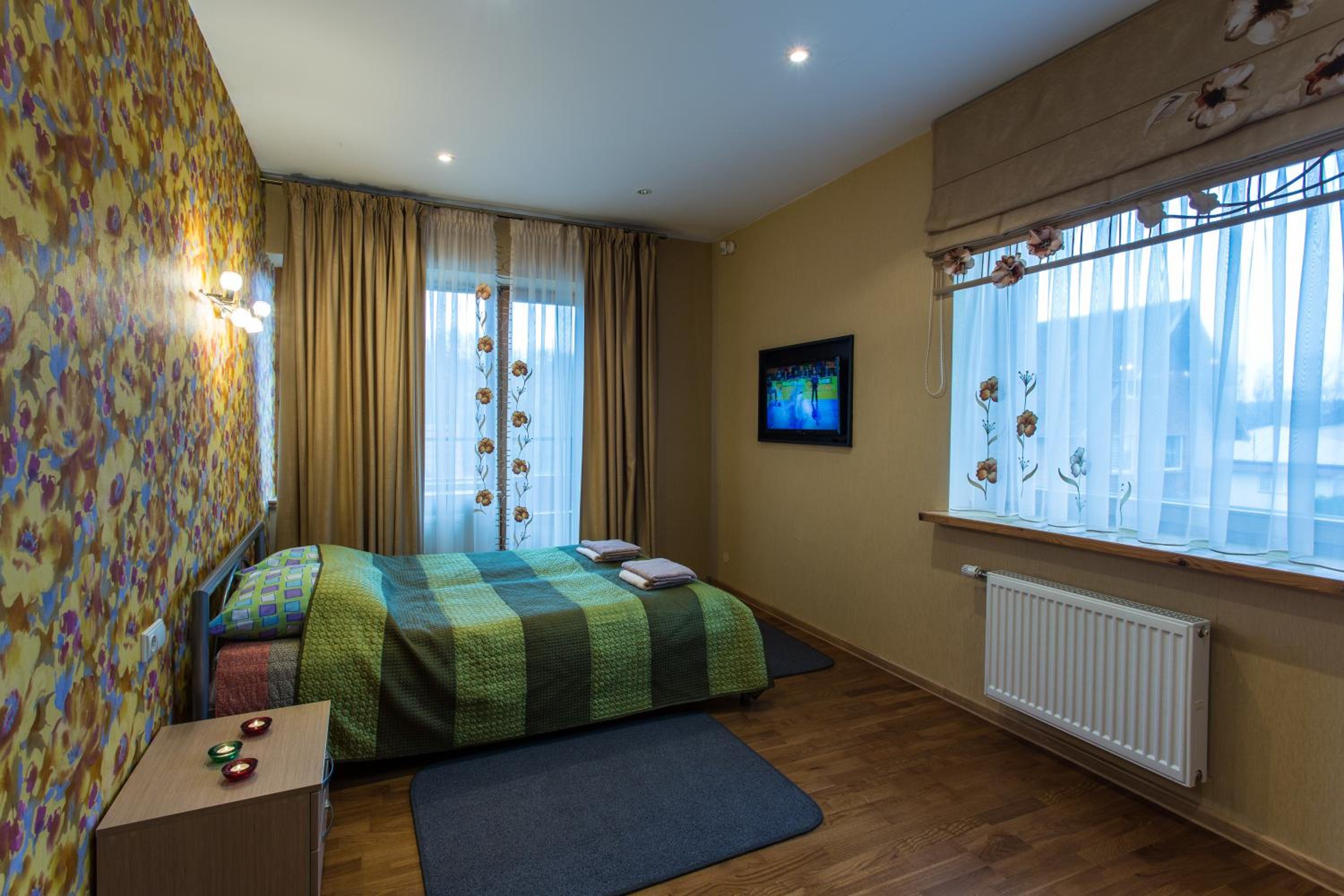 Birutes street 4 - Three-Bedroom Apartment - First floor - Photo 1