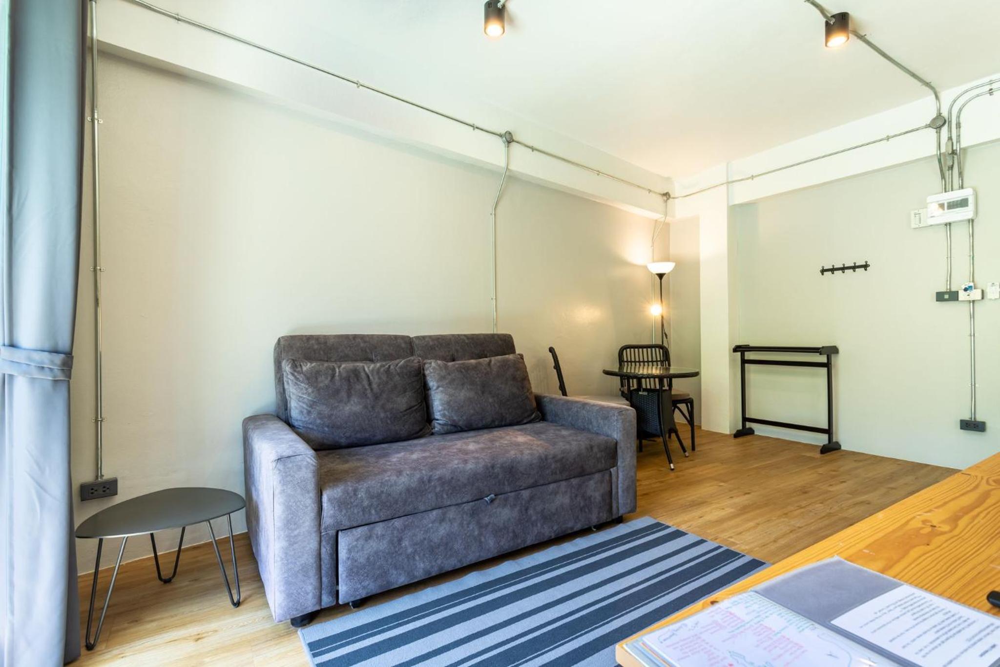 One-Bedroom Suite - Photo 5