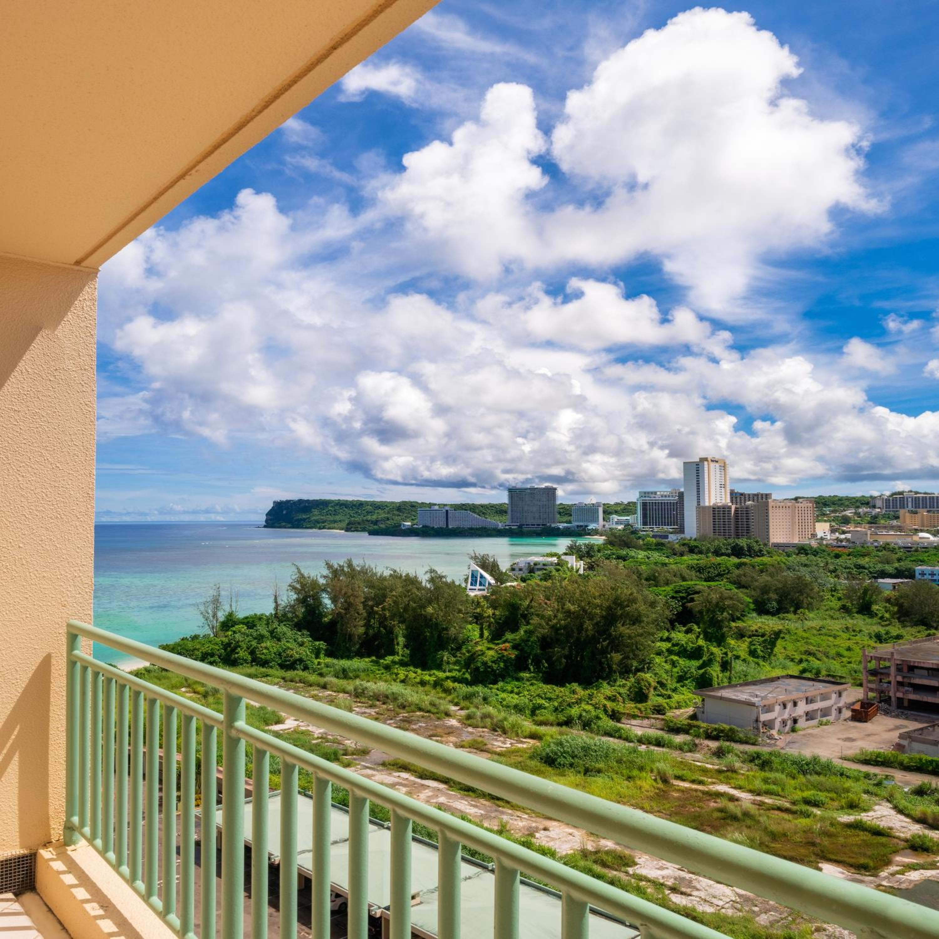 Partial Ocean View Superior - Photo 3