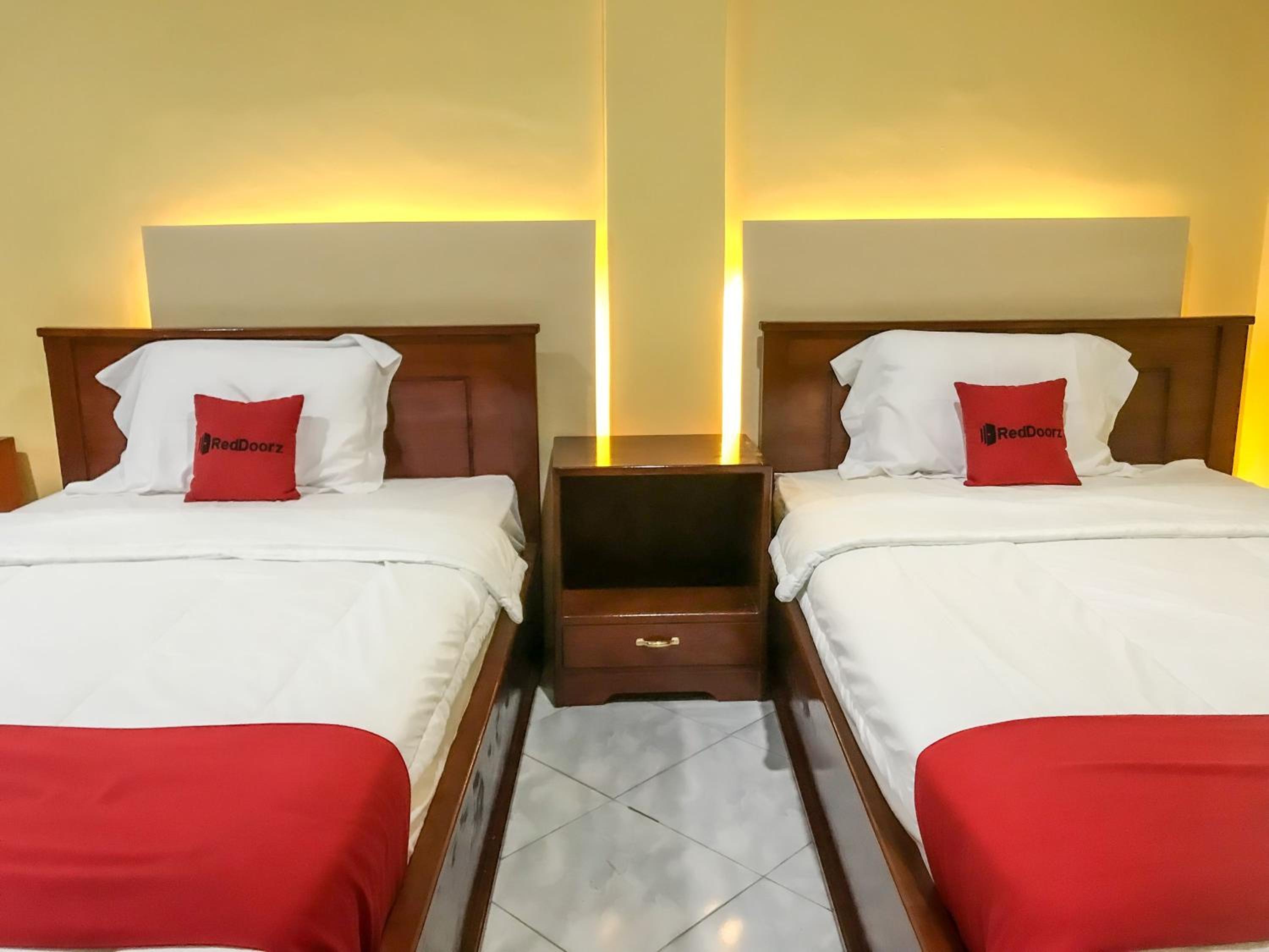 Deluxe Twin Room photo 1