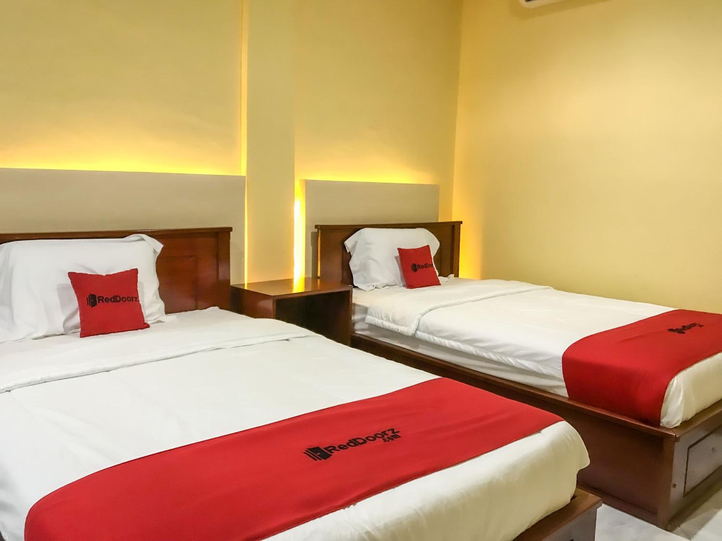 Deluxe Twin Room photo 3
