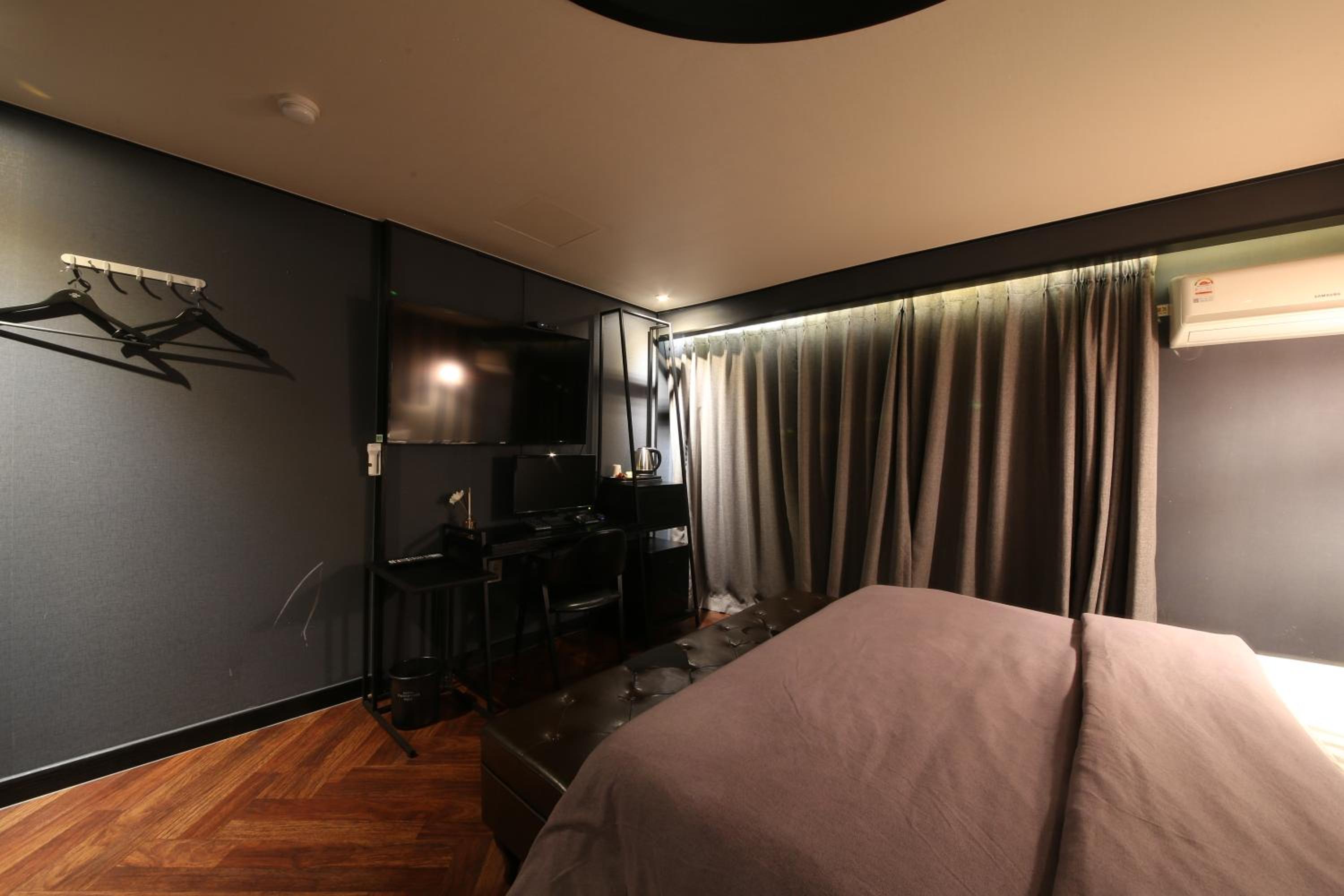 Superior Double Room - Photo 2