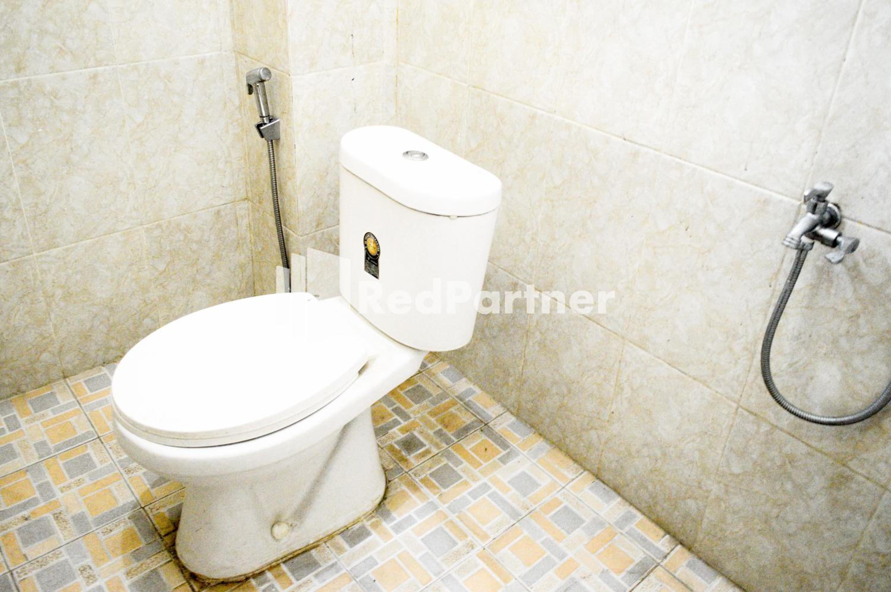 Twin Room - Photo 10