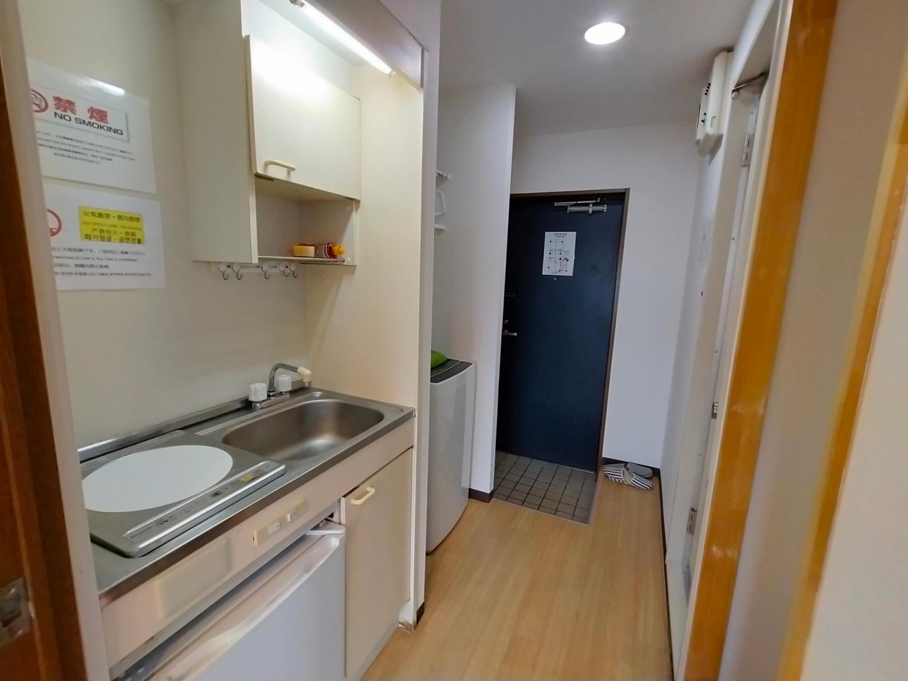 Standard Double Room 905 - Photo 5