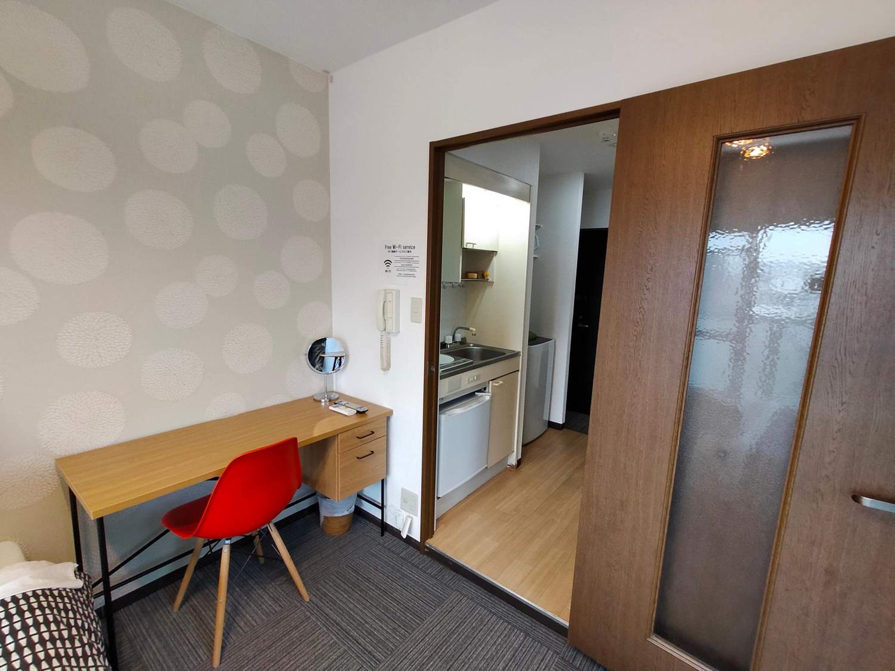 Standard Double Room 905 - Photo 3