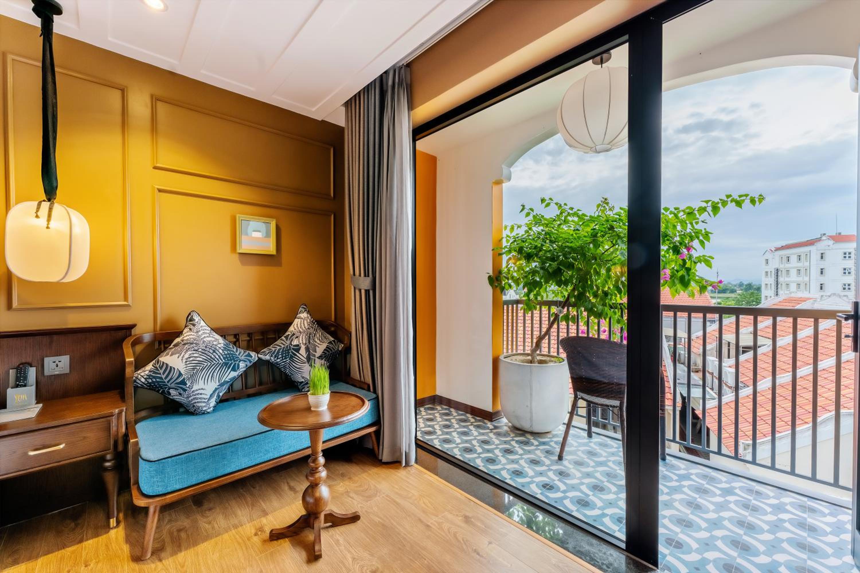 Deluxe Double or Twin Room with Balcony - Photo 7