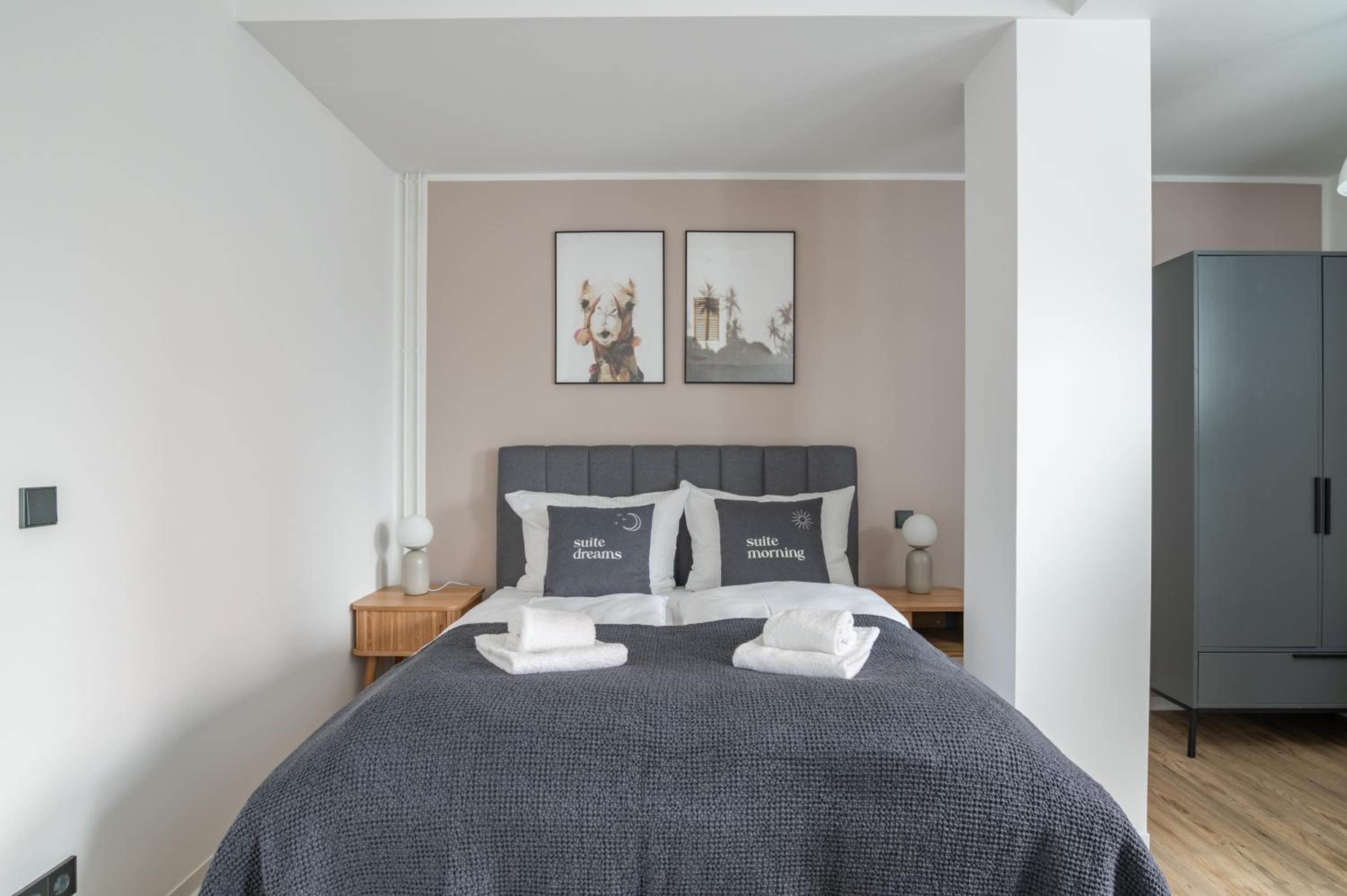 Suite with Sofa Bed - Photo 2