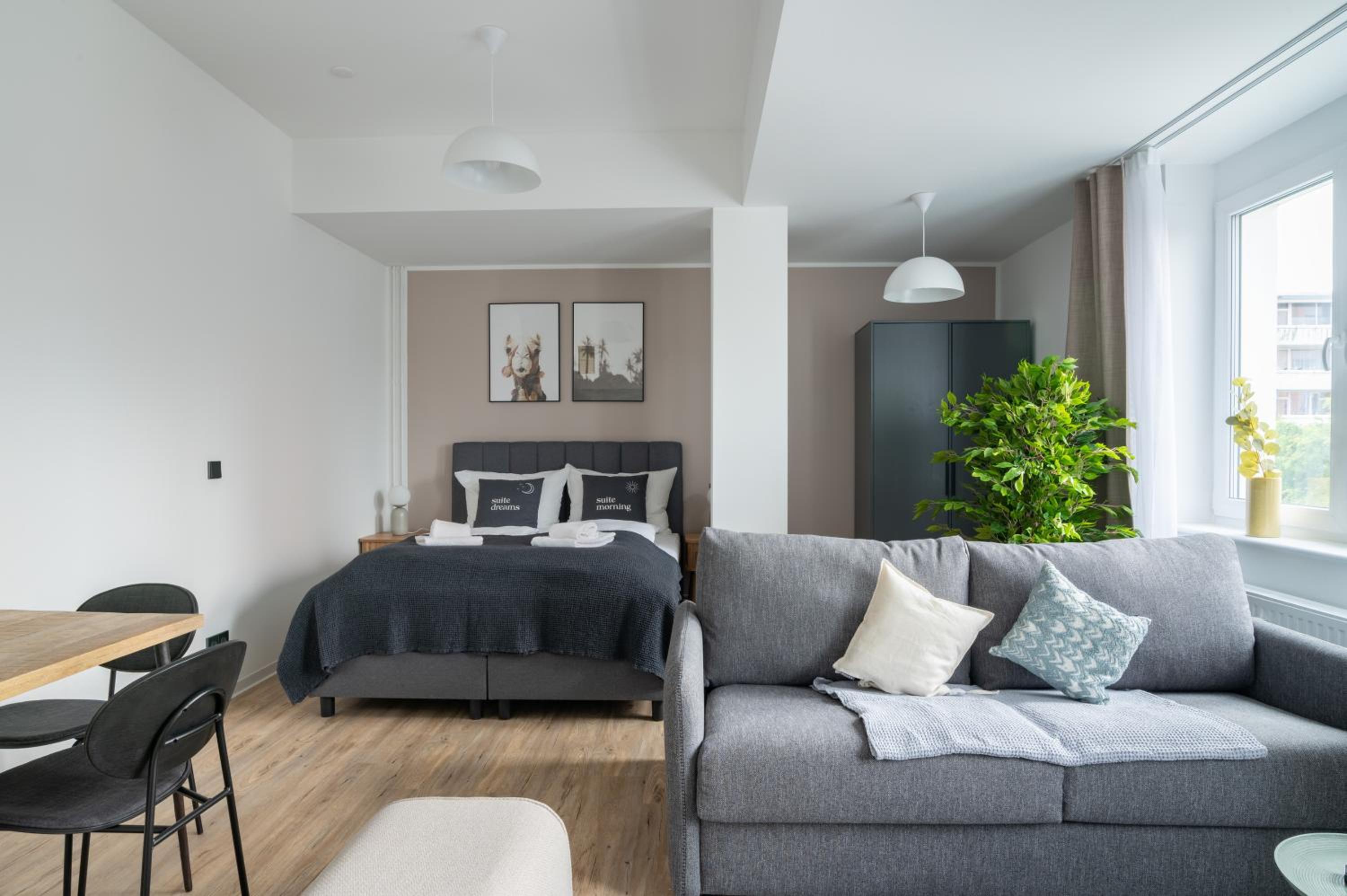 Suite with Sofa Bed - Photo 3