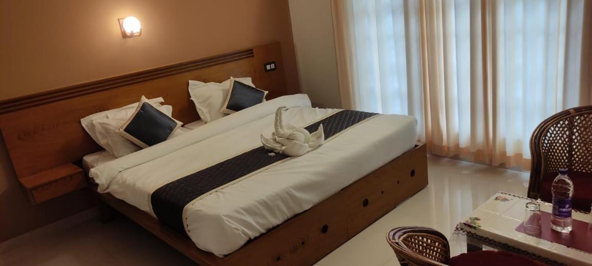 Deluxe Double or Twin Room with Garden View photo 3