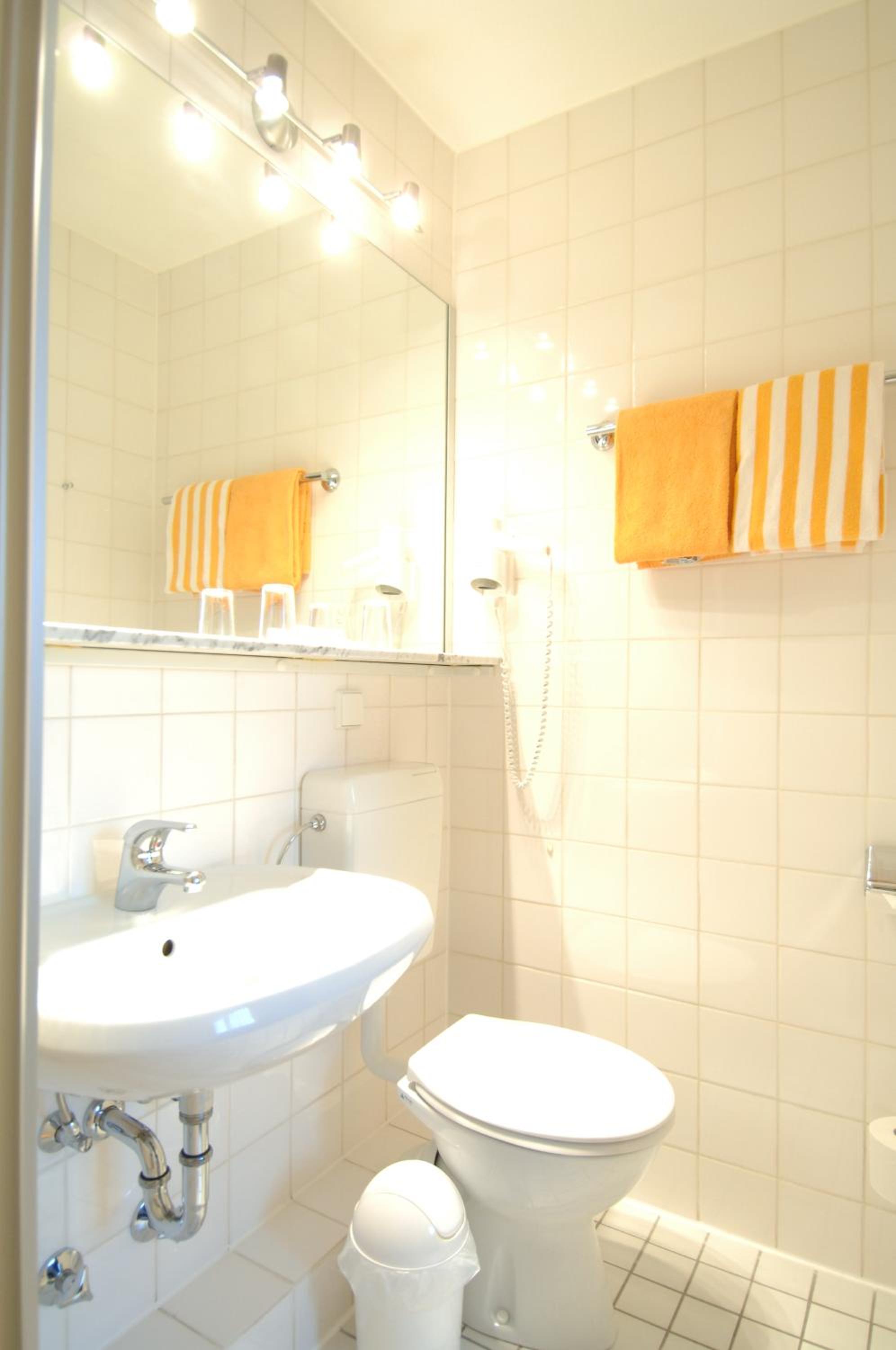 Double Room - Photo 3