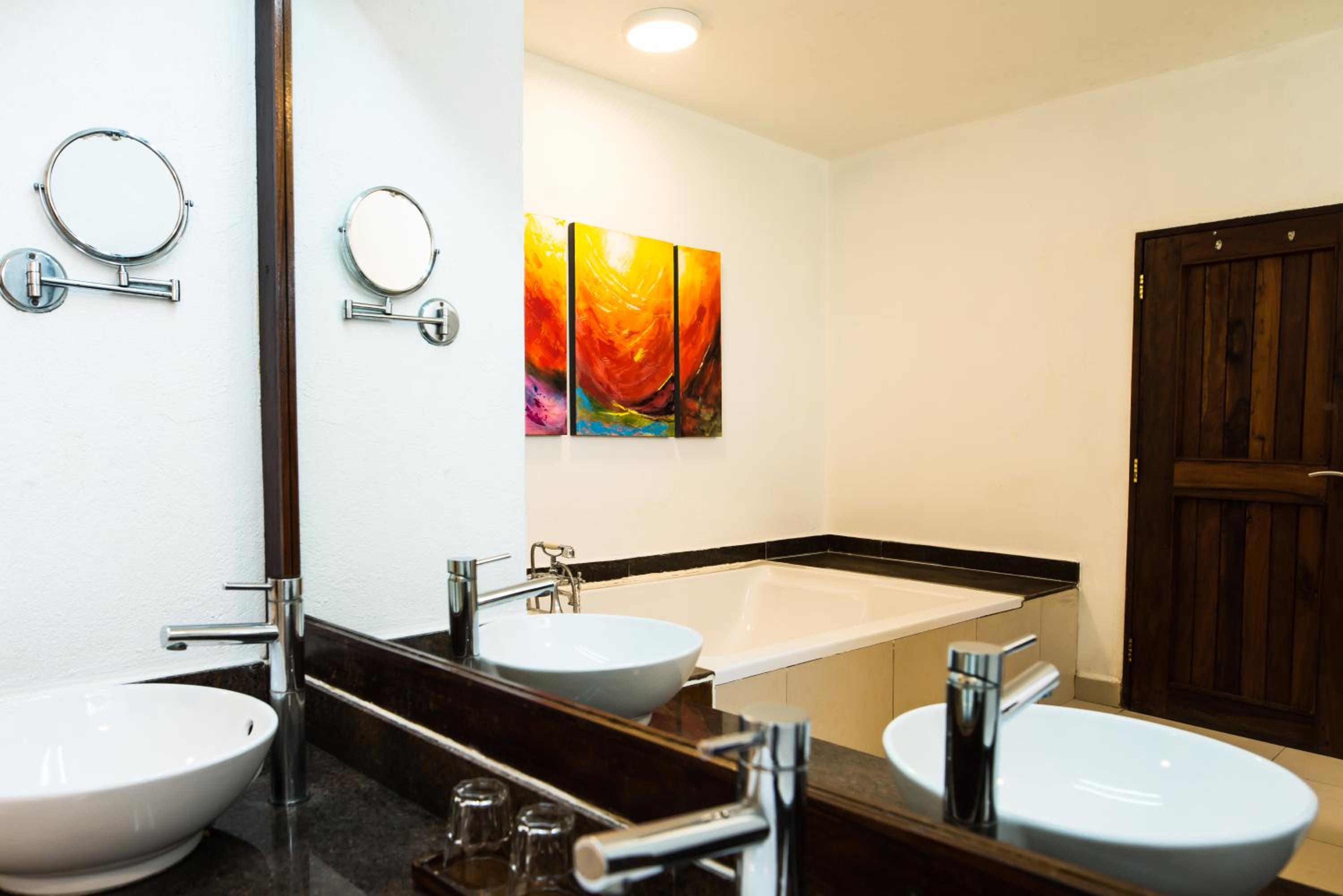 Superior Twin Room photo 2