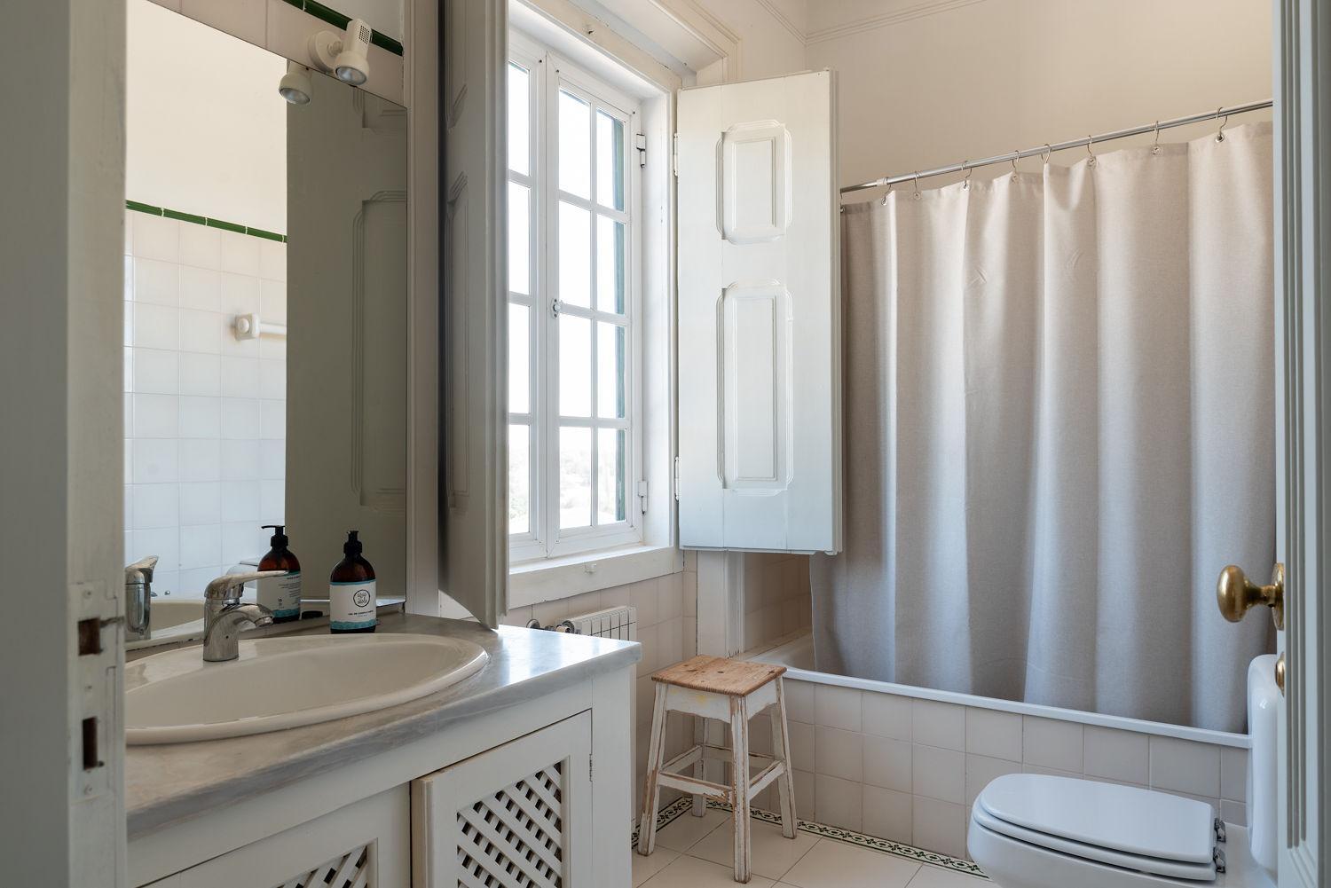 Double Room with Private Bathroom photo 3