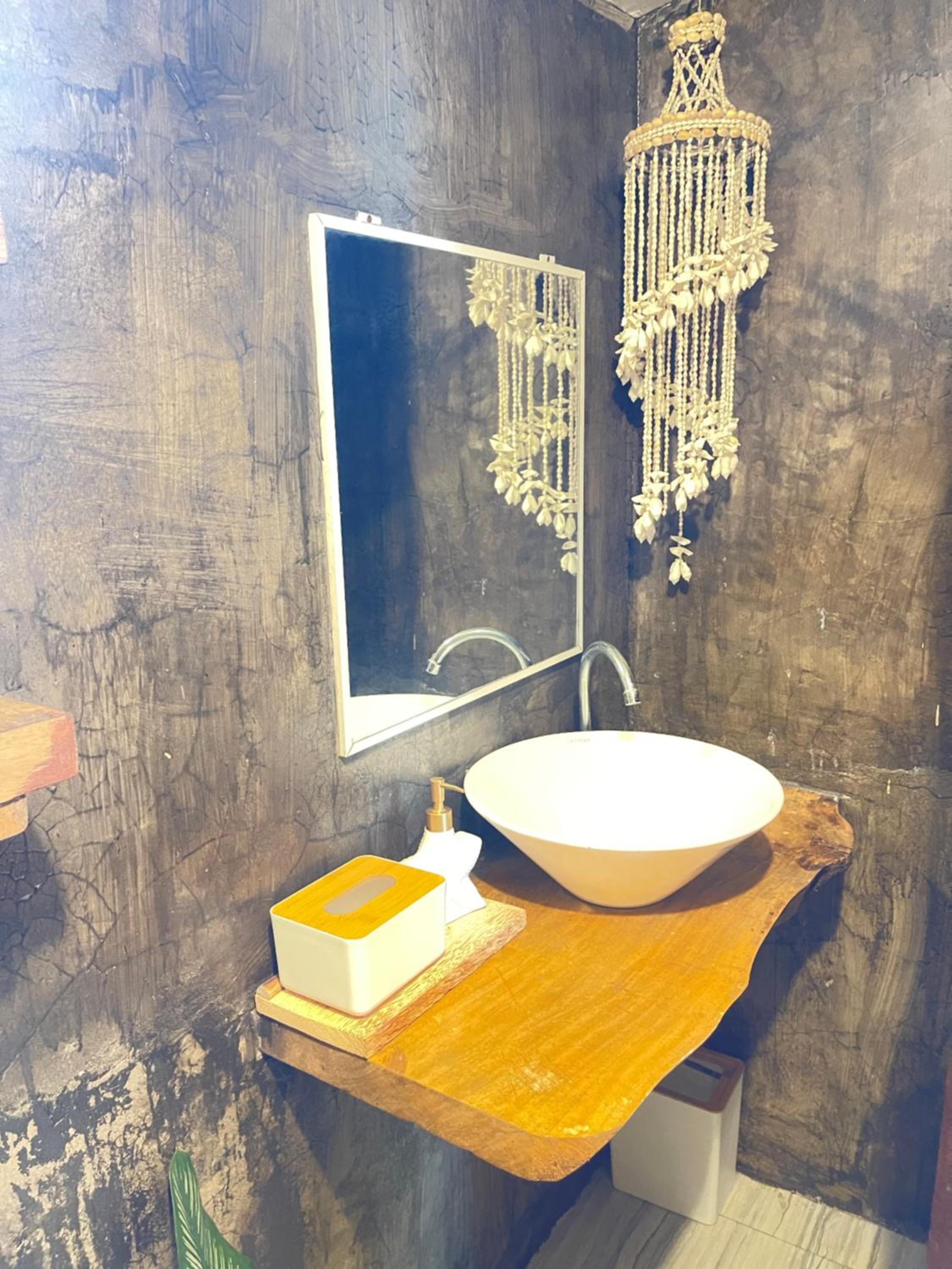 Double Room with Private Bathroom - Photo 4