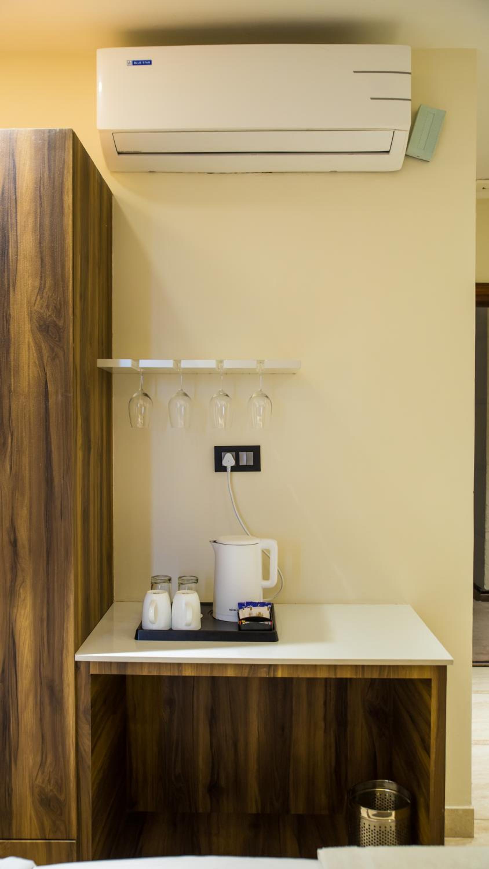 Suite - Photo 4