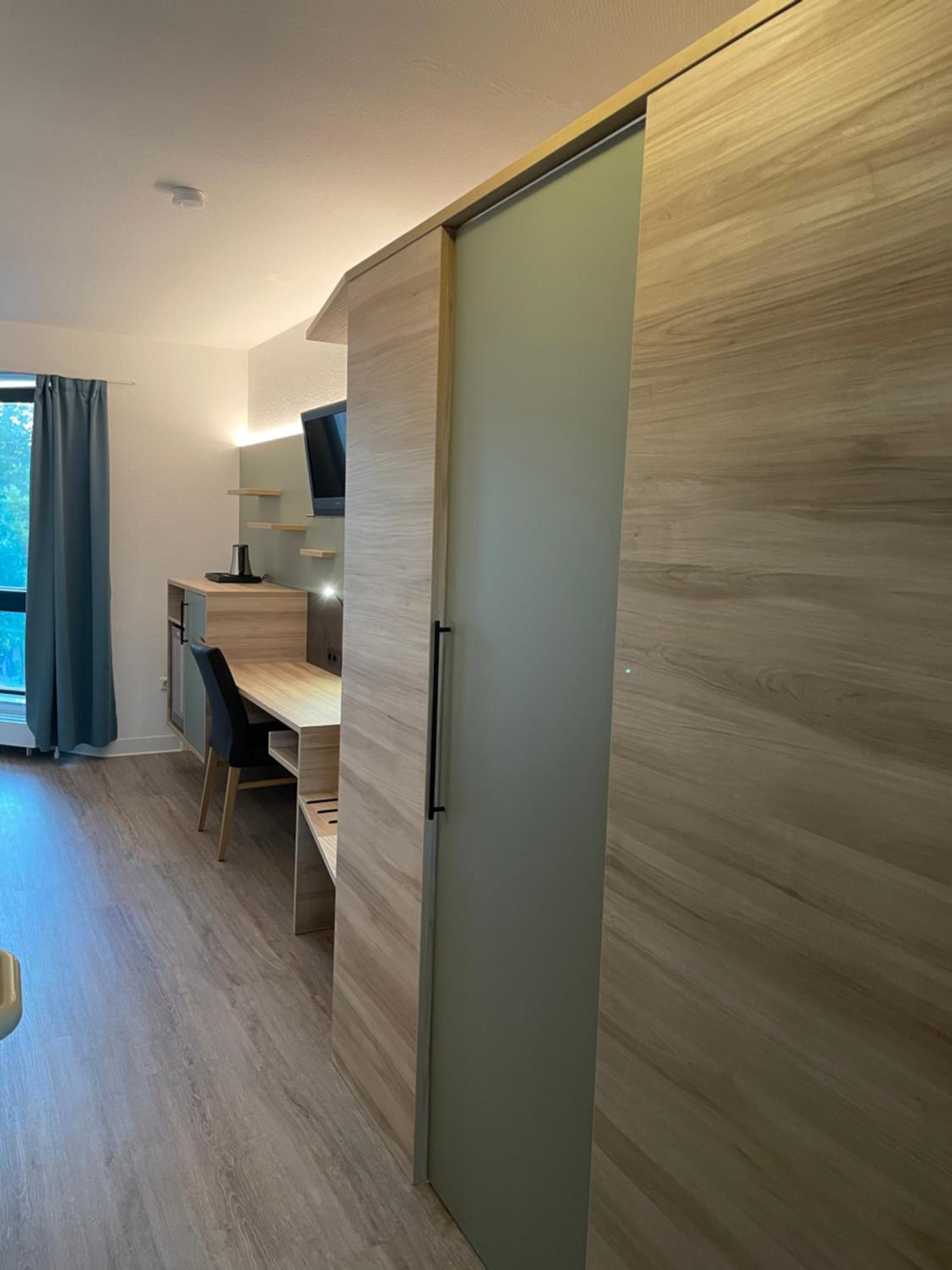 Standard King Room