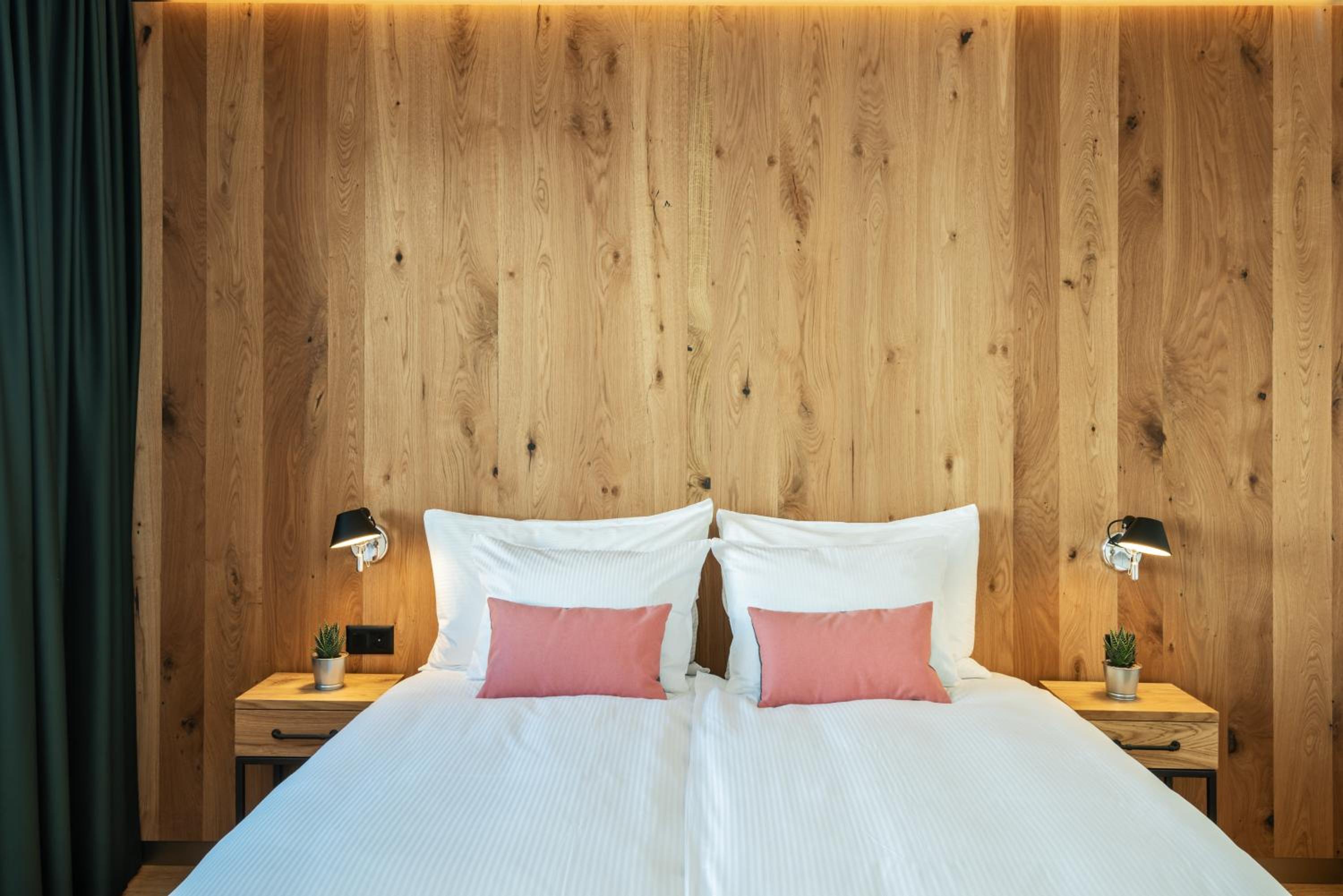 Double Room - Photo 1