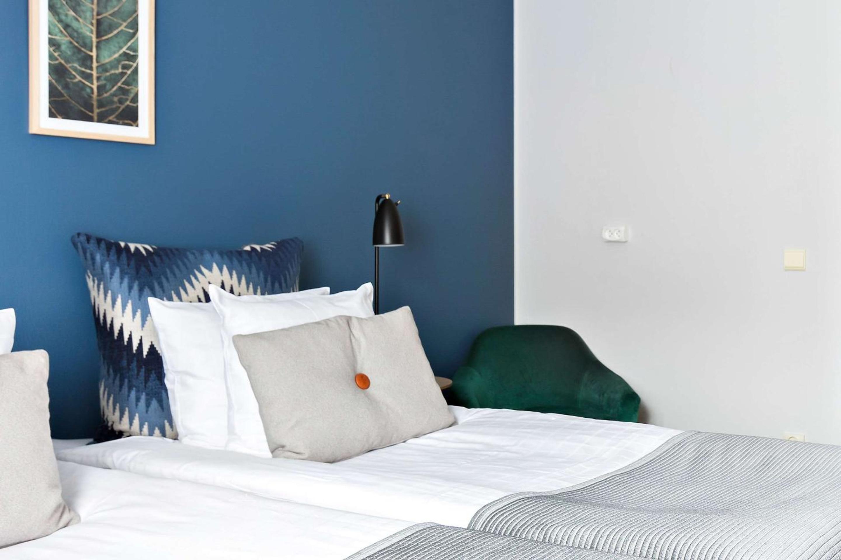 Twin Room - Non-Smoking - Photo 1