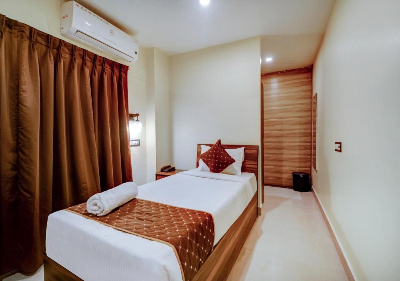 Budget Single Room photo 3