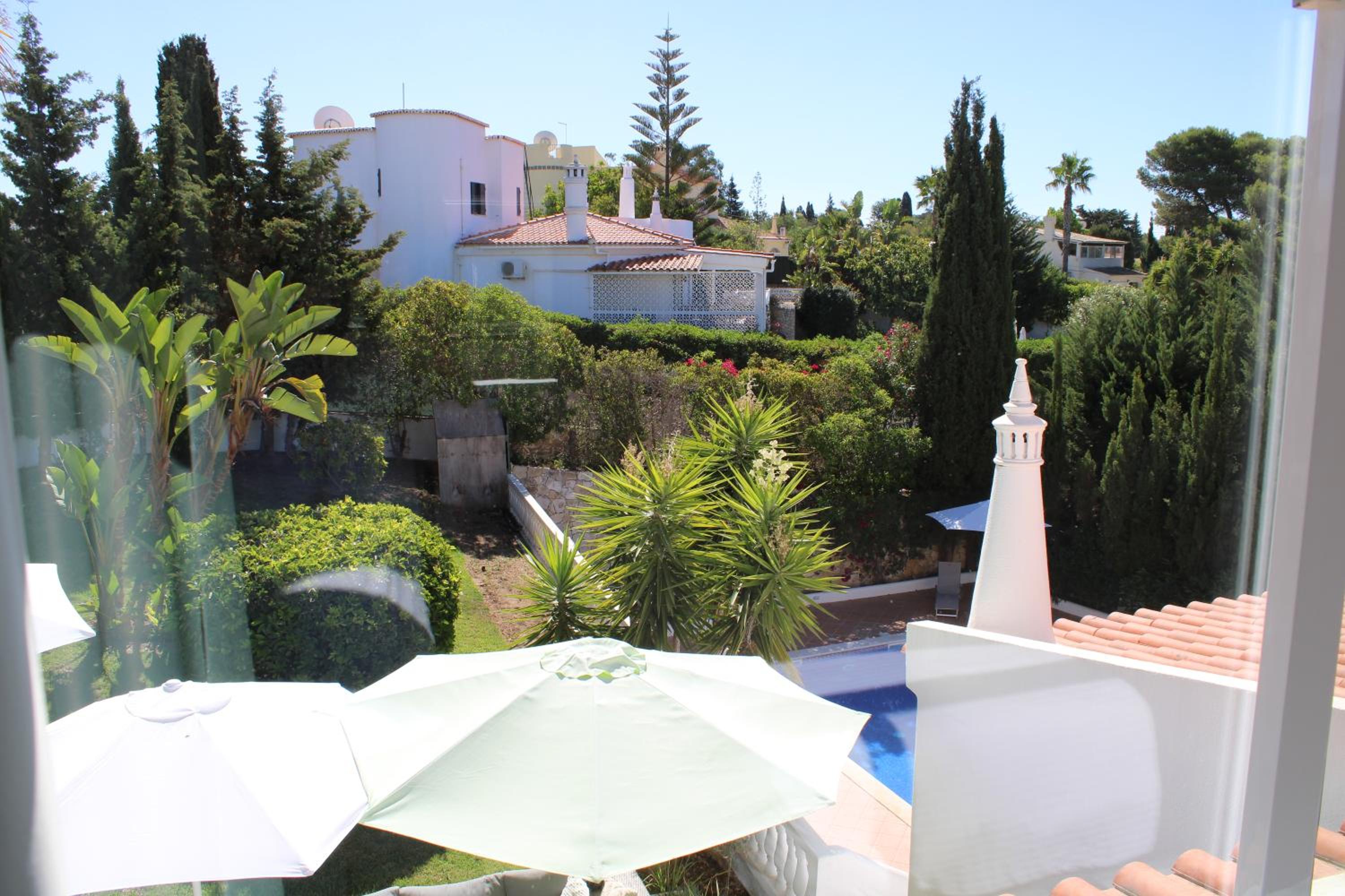 Double Room with Garden View photo 3