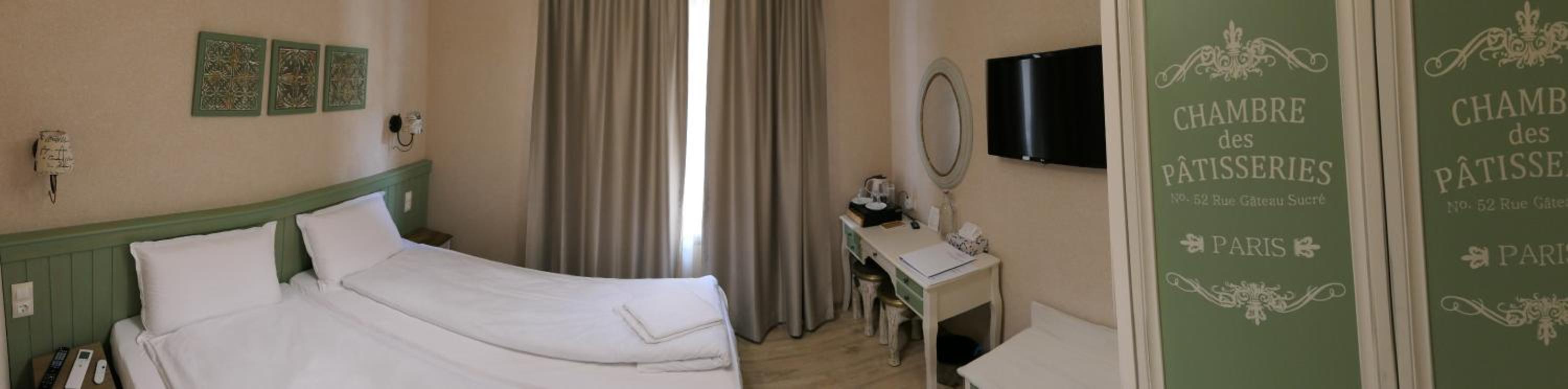 Double Room - Photo 8