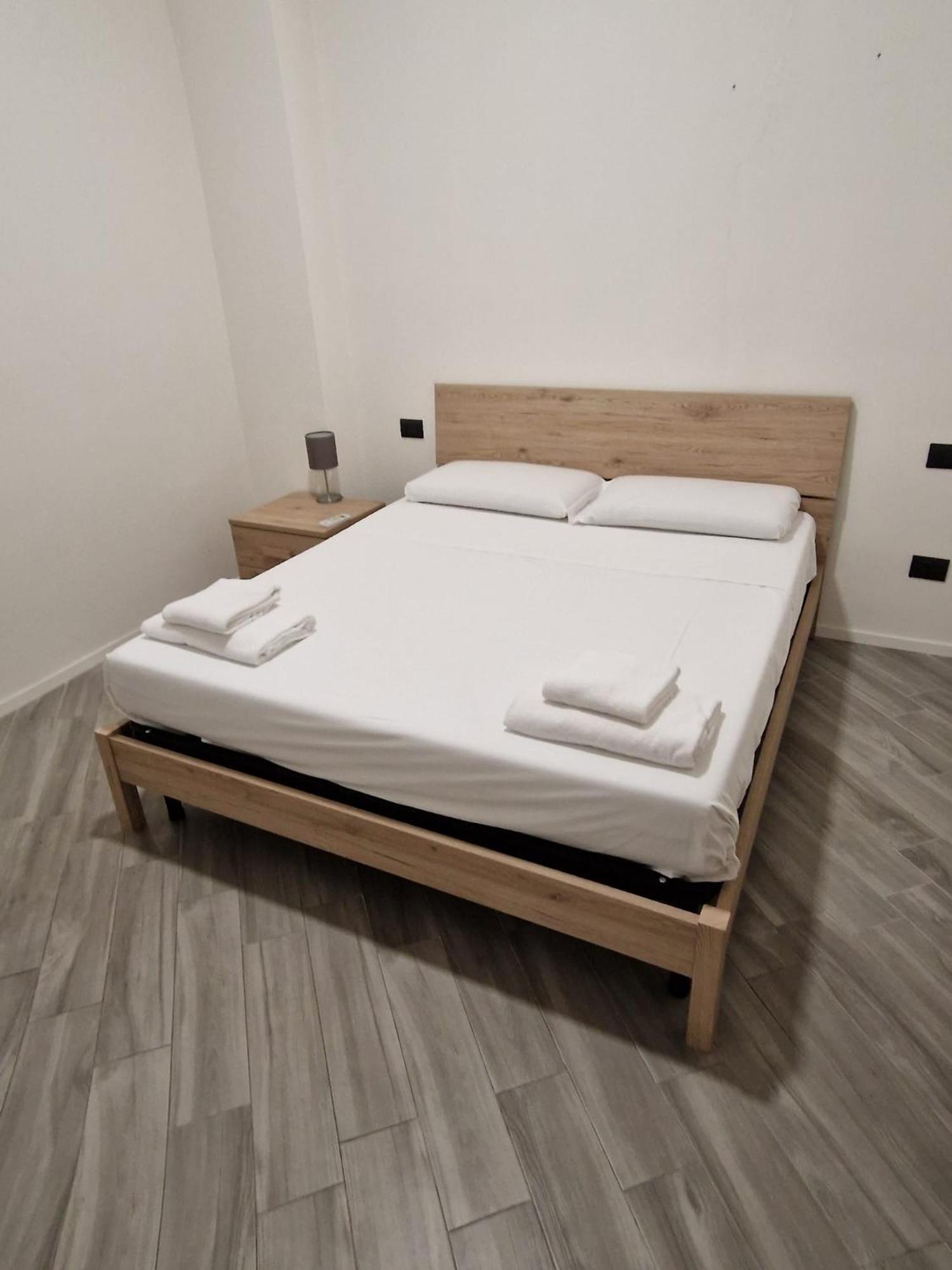 Large Double Room photo 1