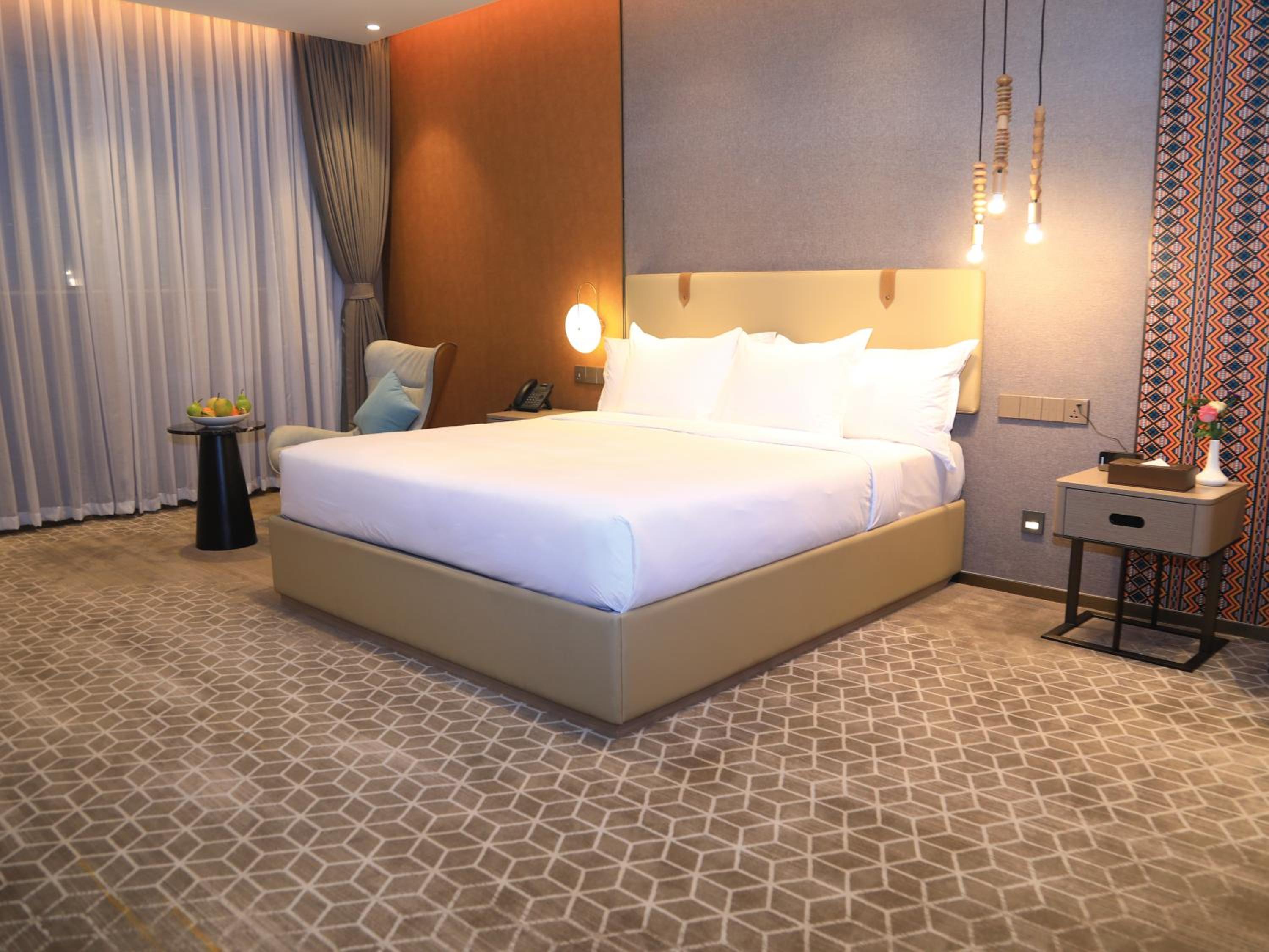Deluxe King Room photo 2