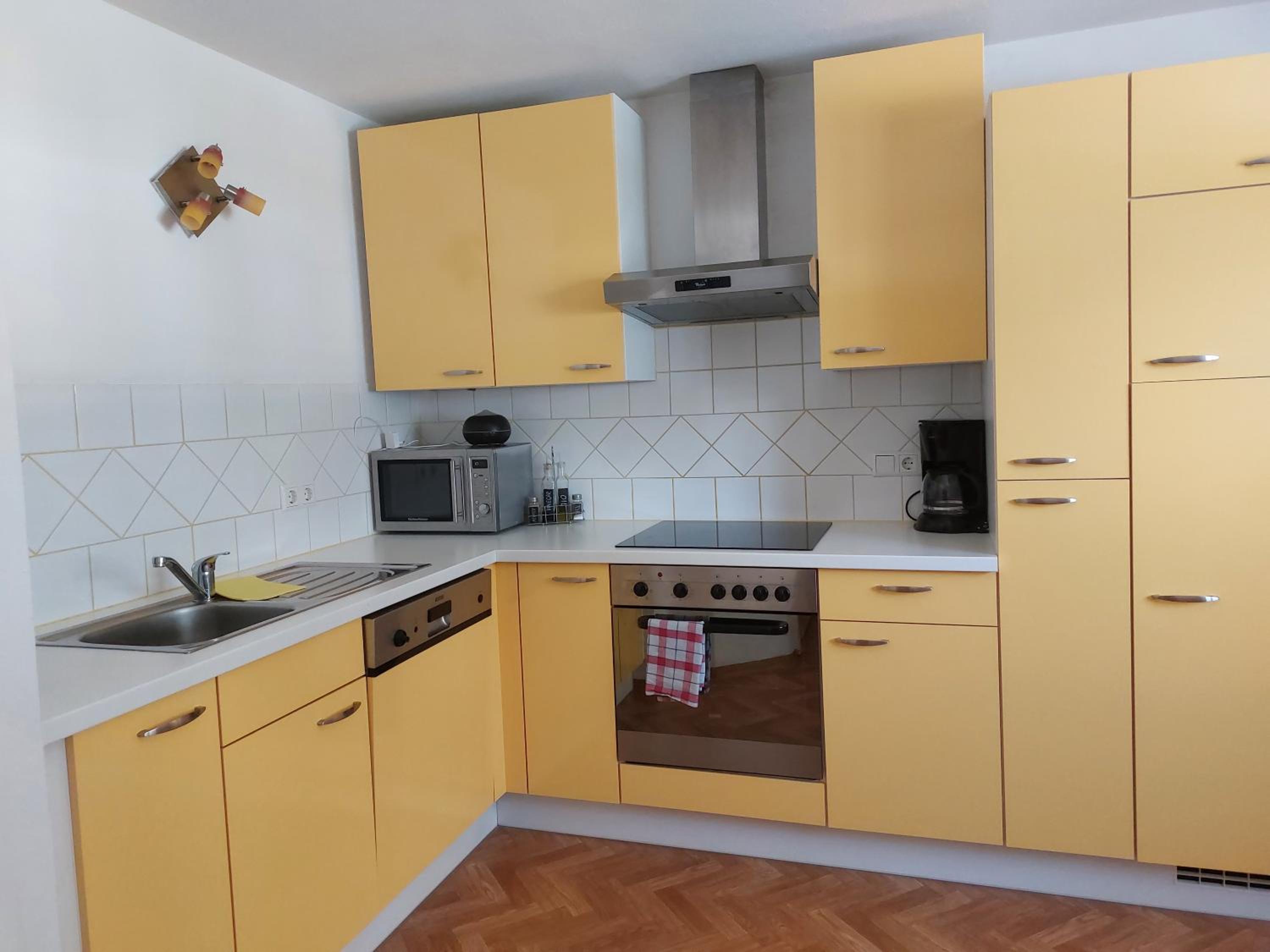 Studio Apartment - Photo 4