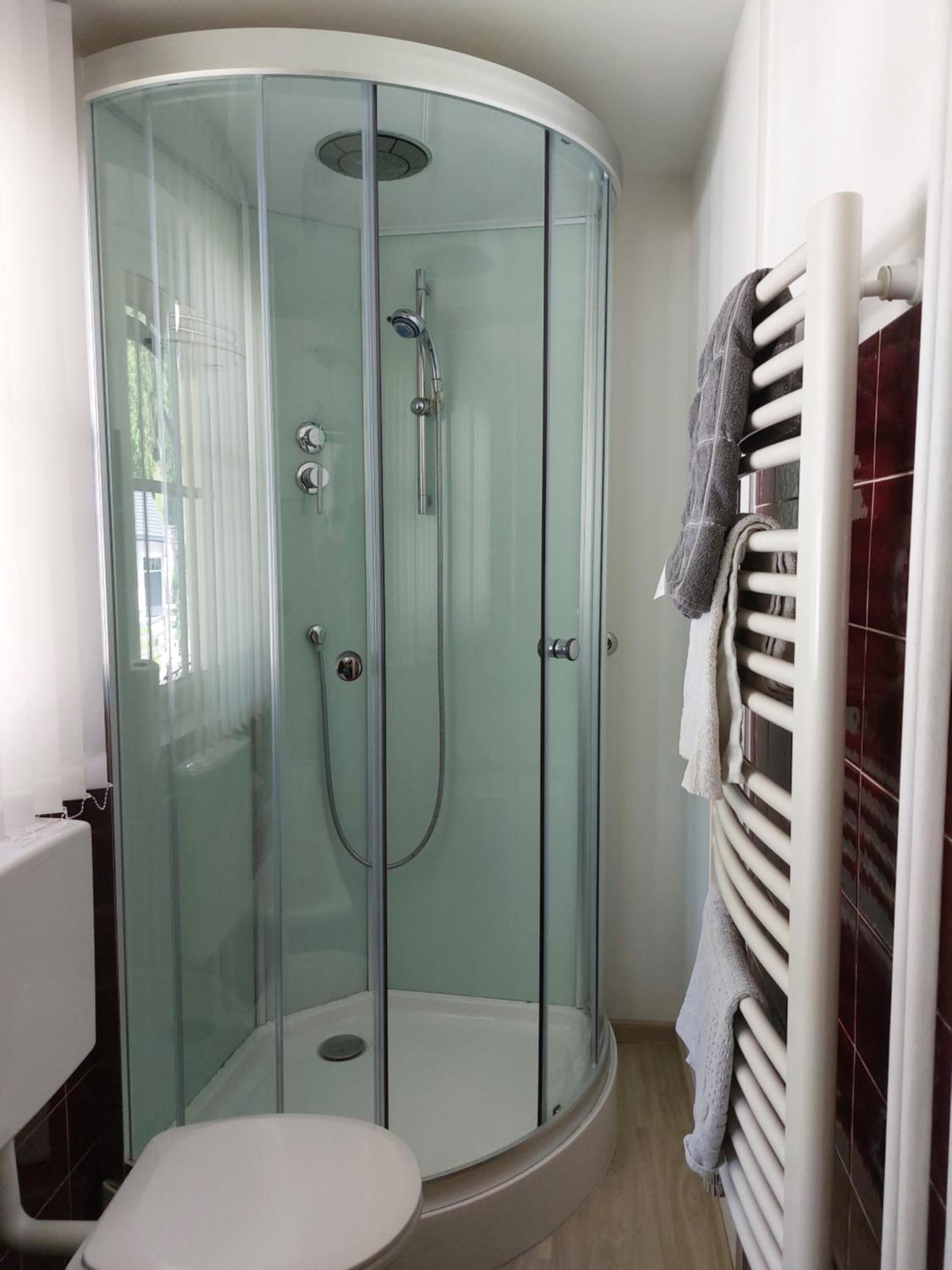 Studio Apartment - Photo 24