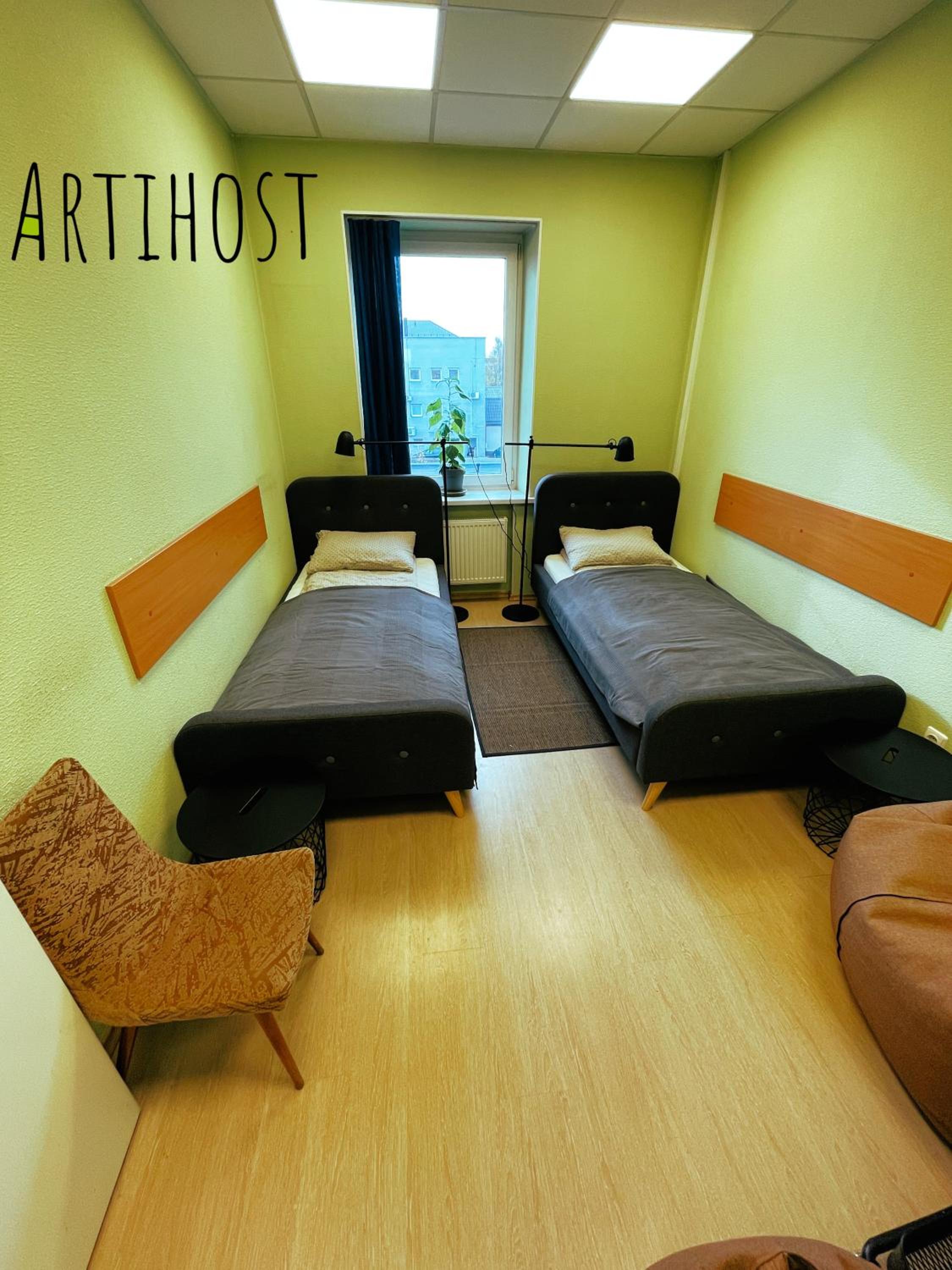 Single Bed in Dormitory Room photo 1