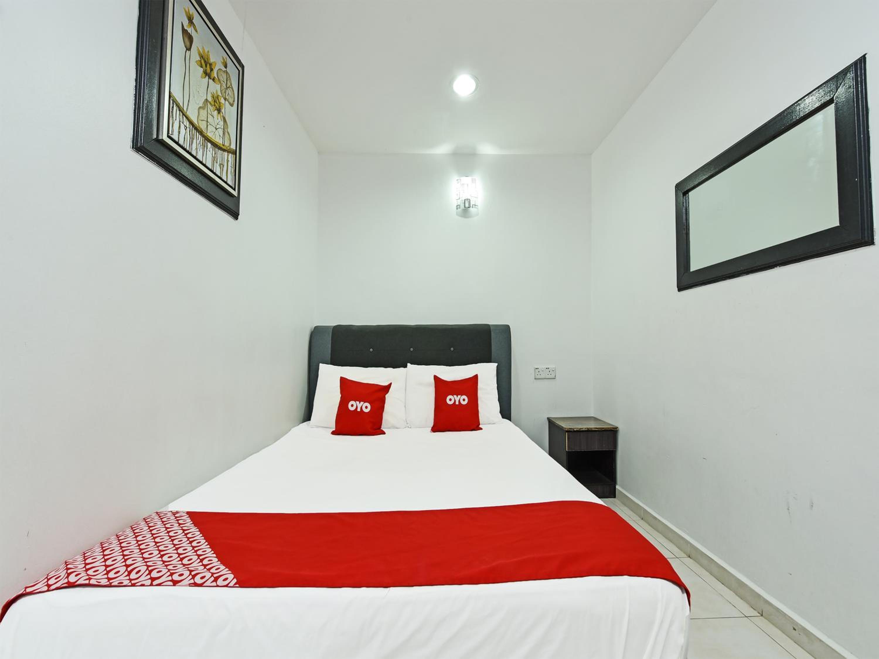 Deluxe Double Room - Photo 1