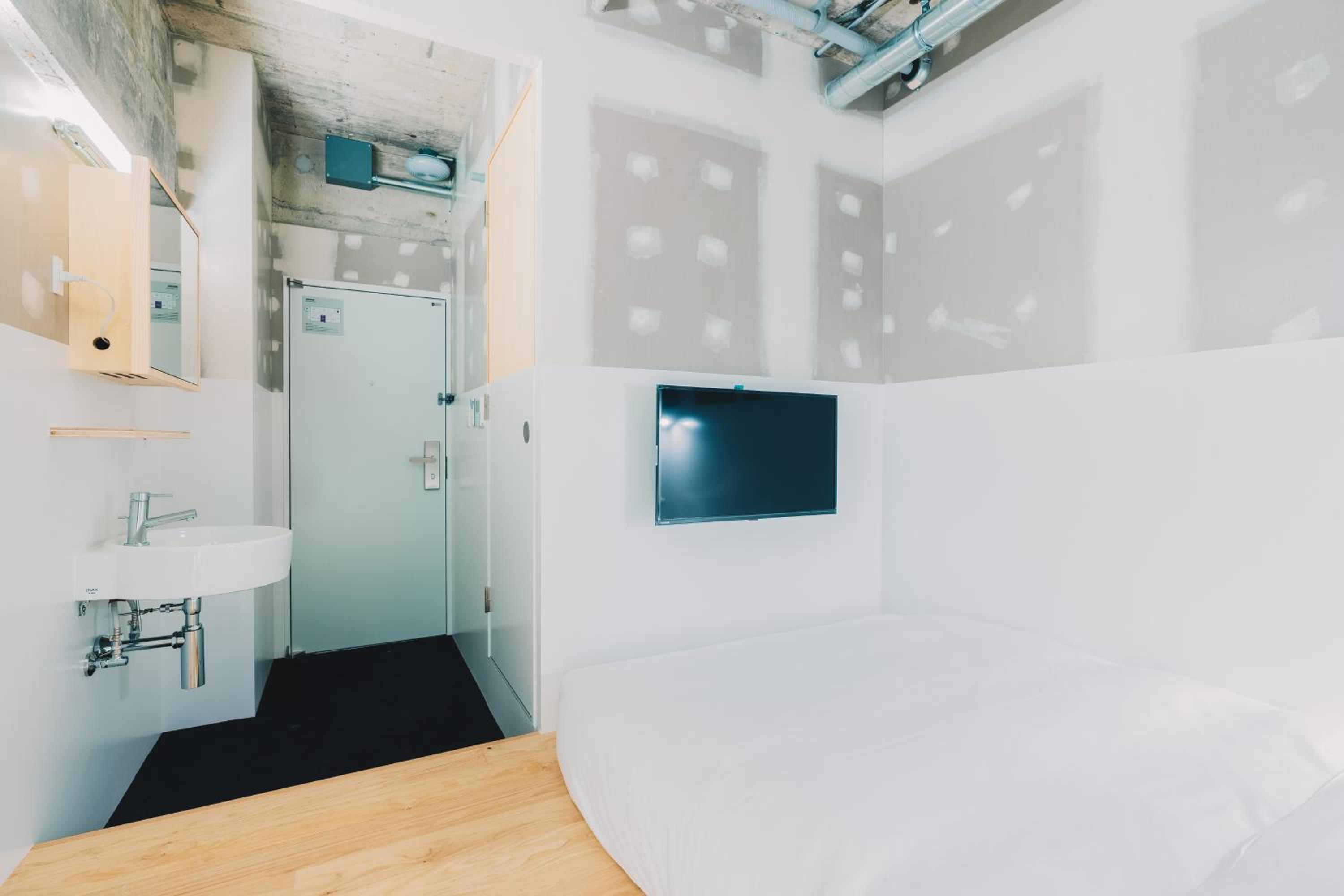Small Double Room - Photo 4
