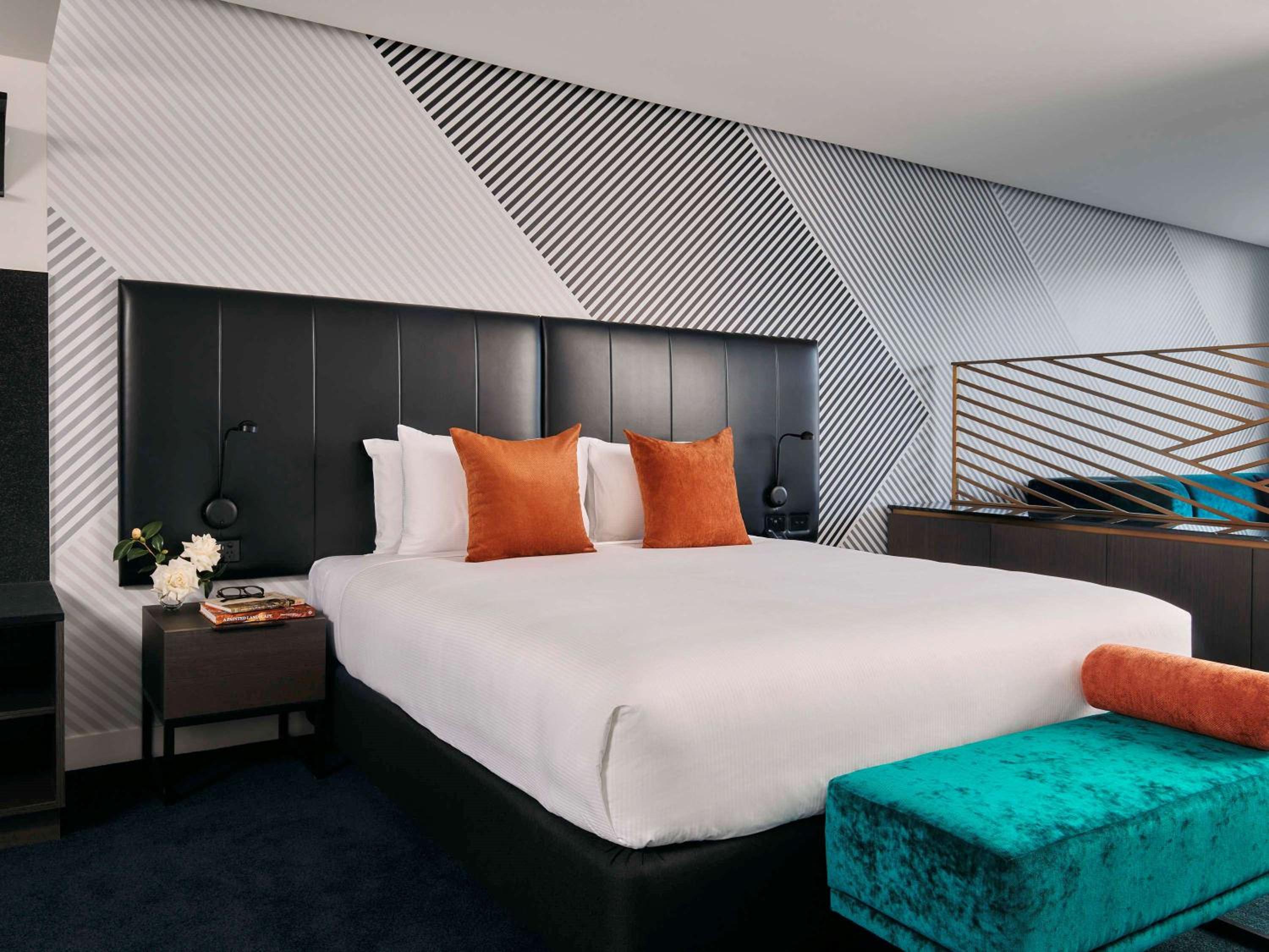 Superior King Suite - Photo 1