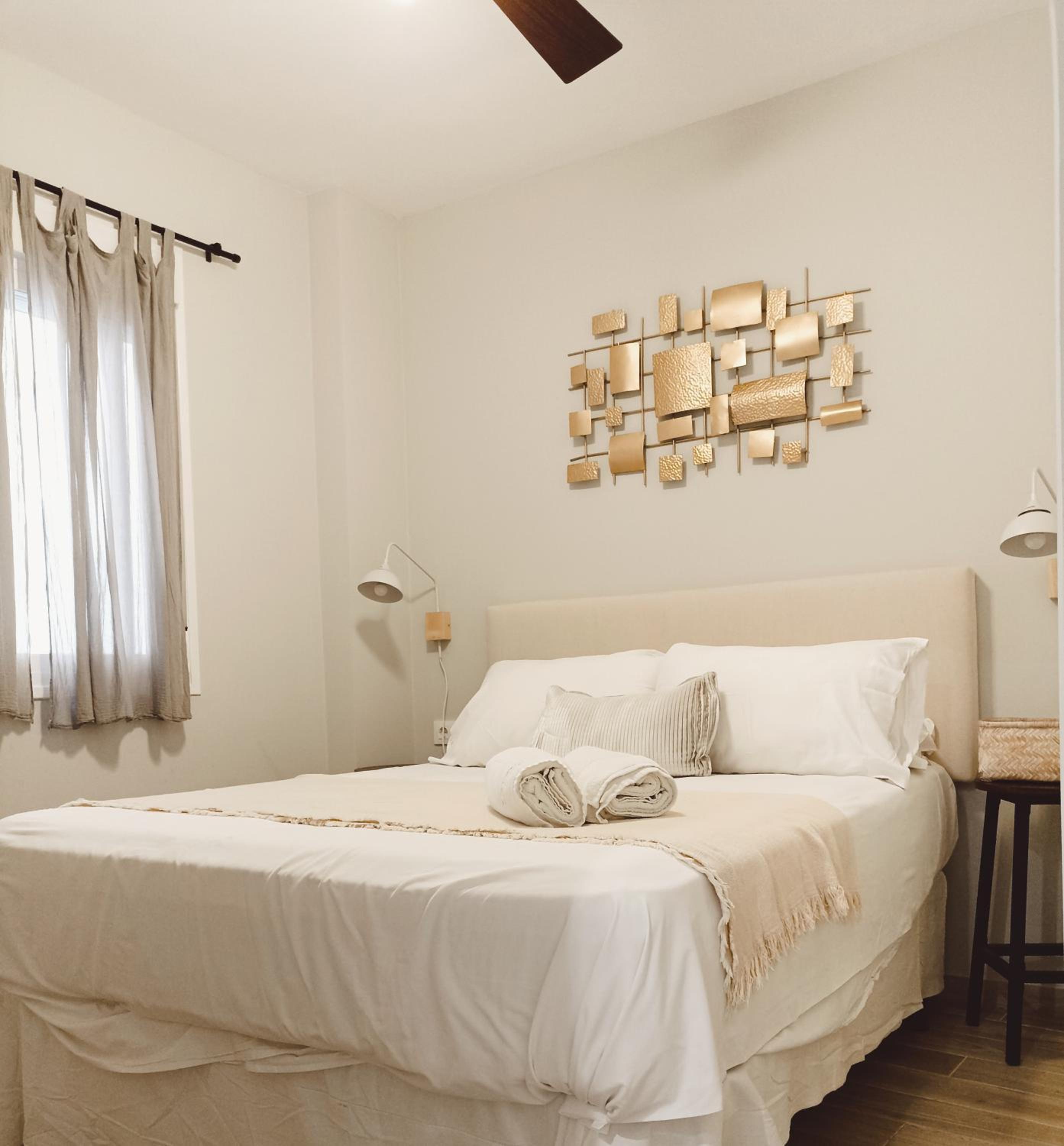 Apartamento de tres habitaciones - Calle San Miguel