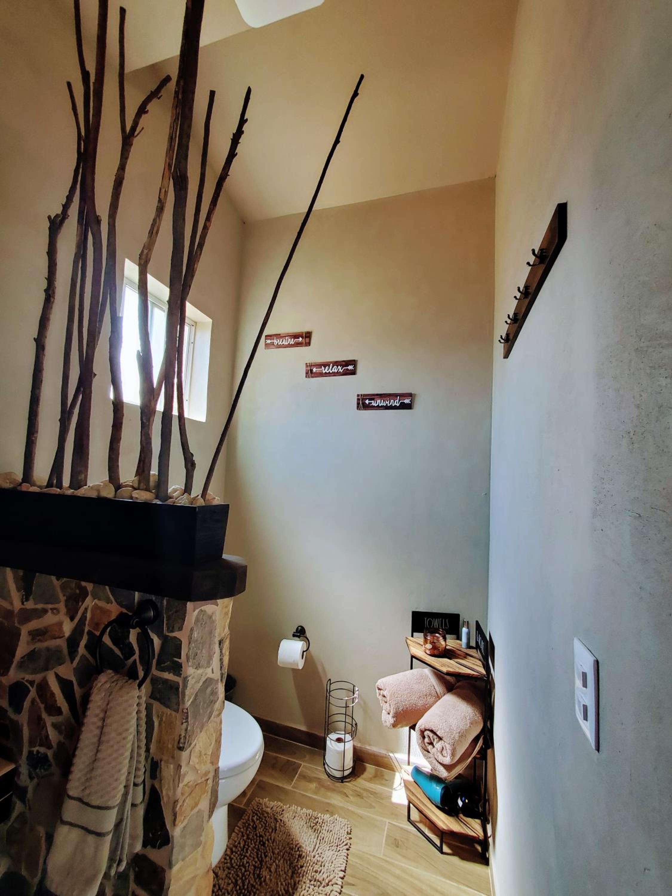 Deluxe Queen Room - Photo 2