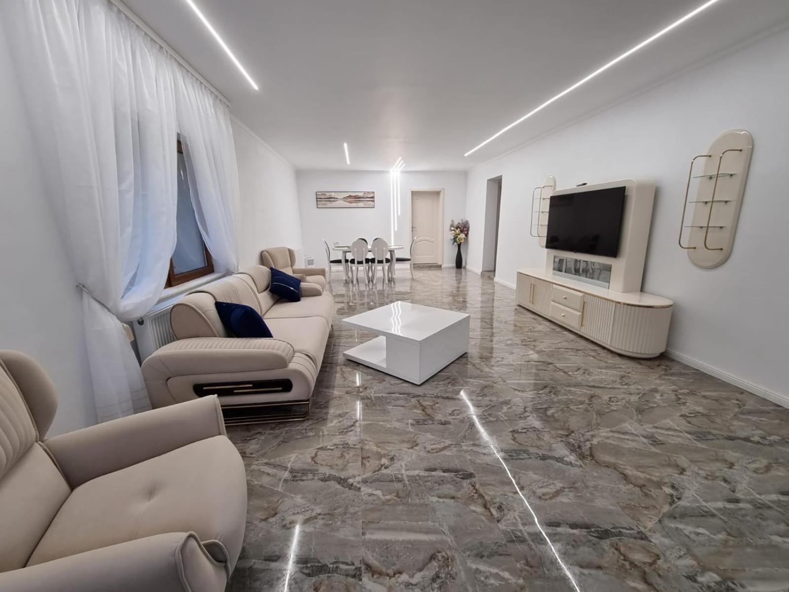 Three-Bedroom House photo 1