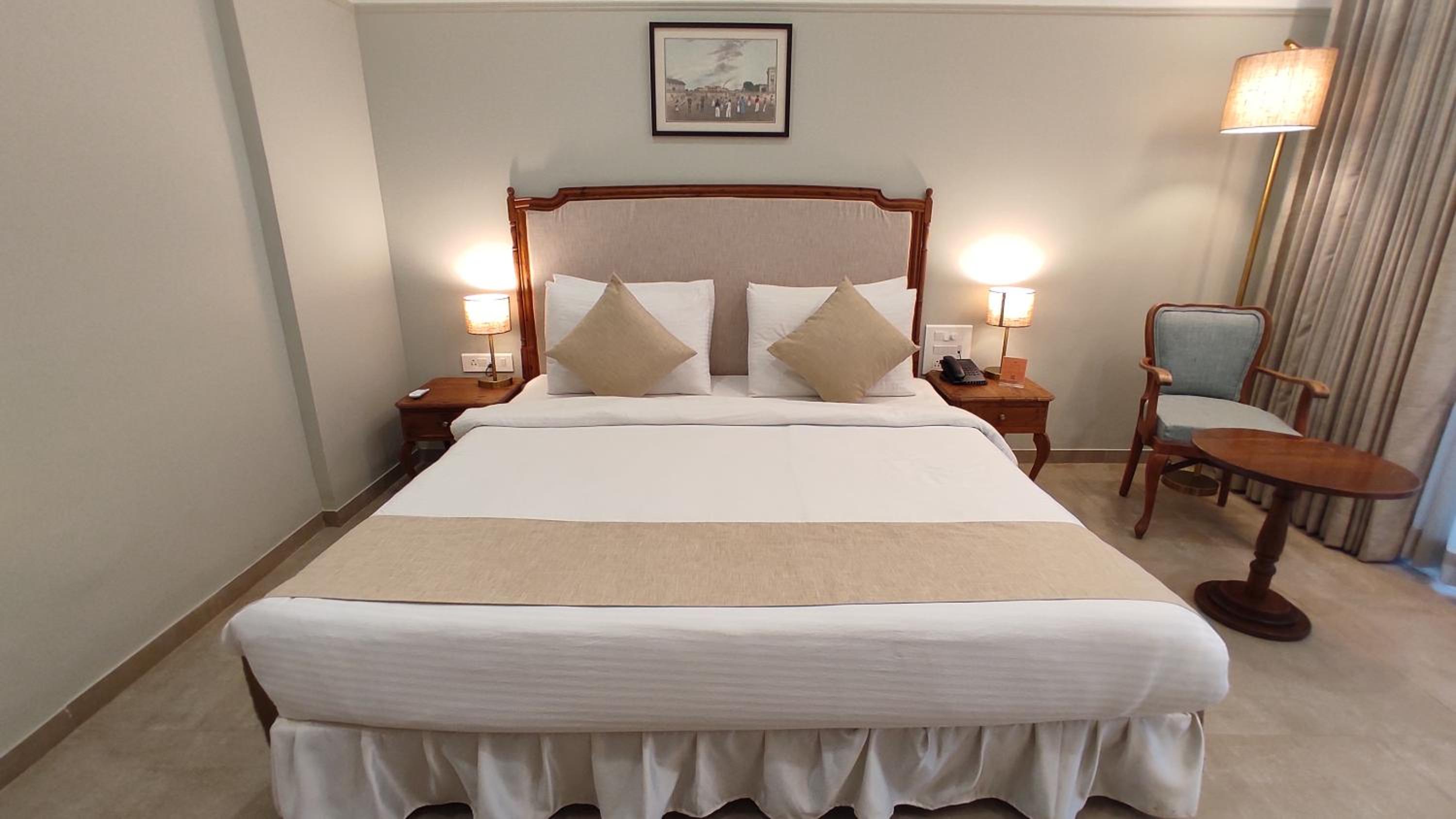Deluxe Room - Photo 7