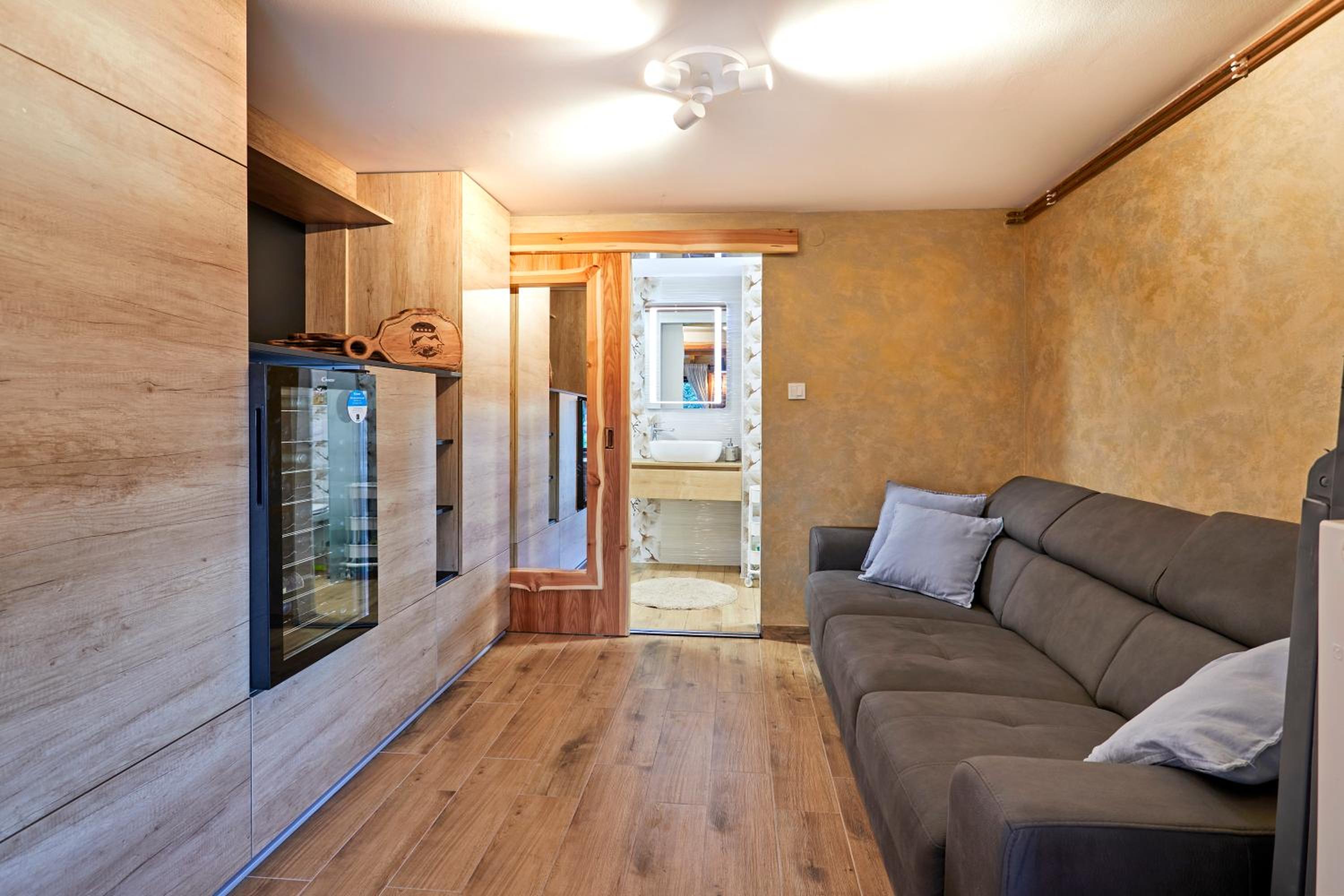 Two-Bedroom Chalet photo 2