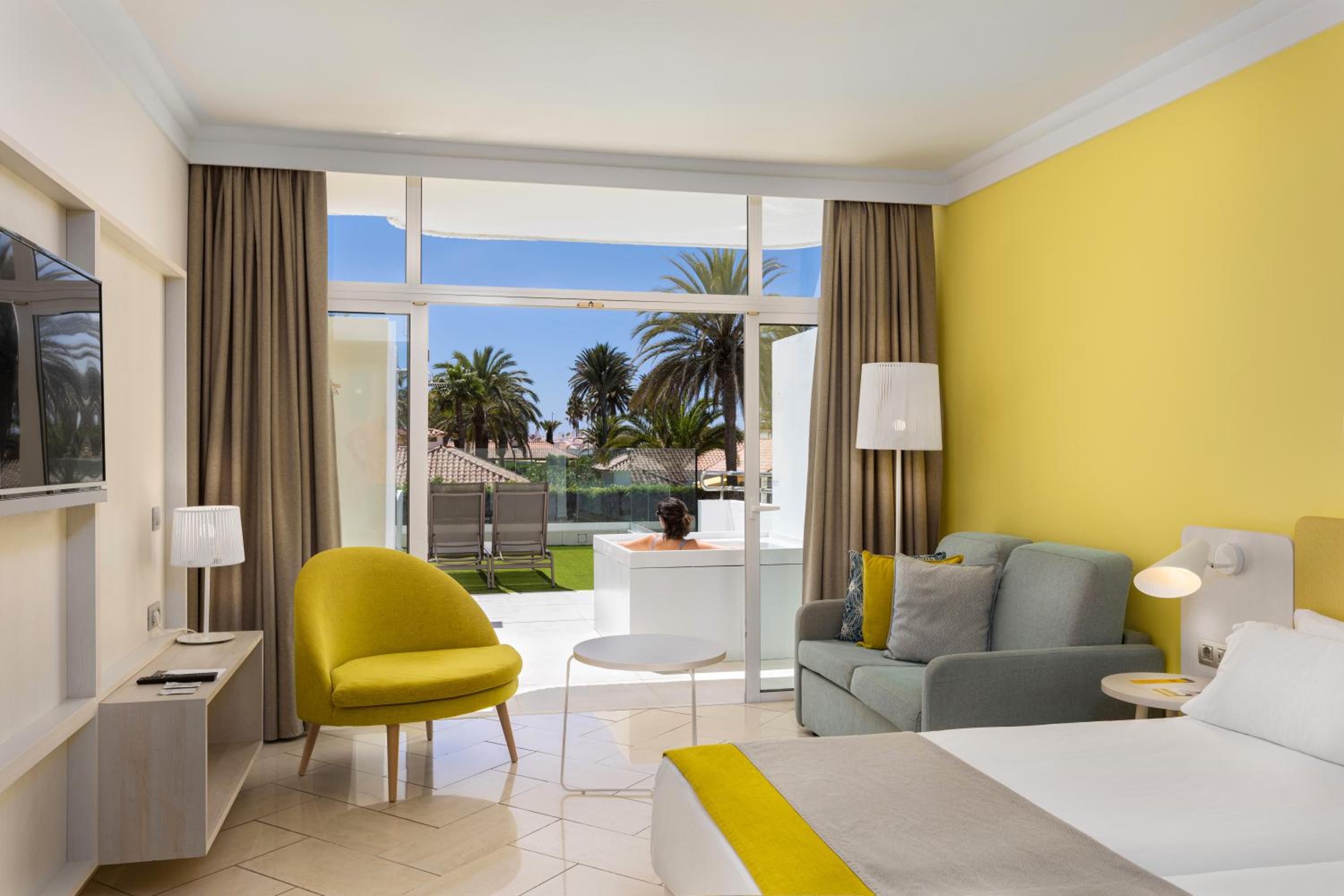 Superior Double Room - Photo 1
