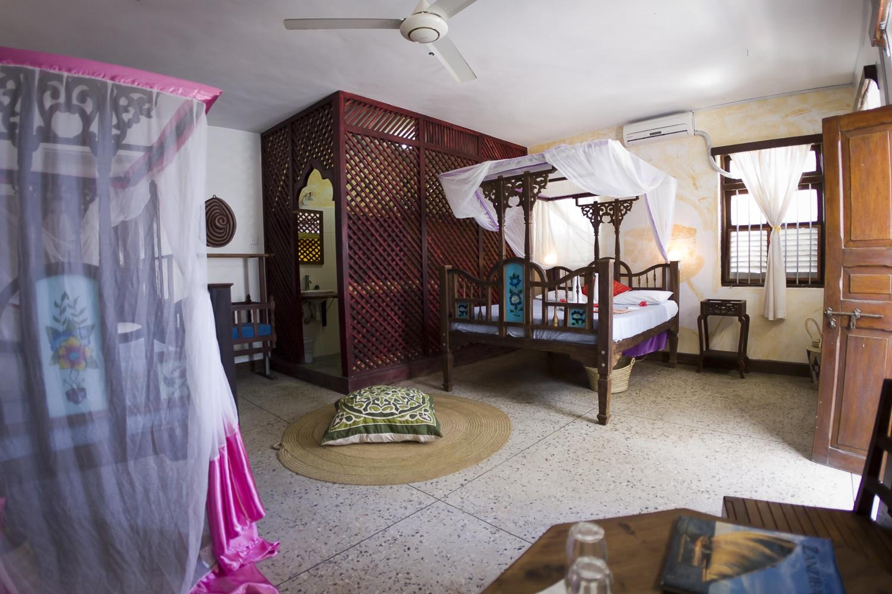 Deluxe Double or Twin Room with Balcony photo 1