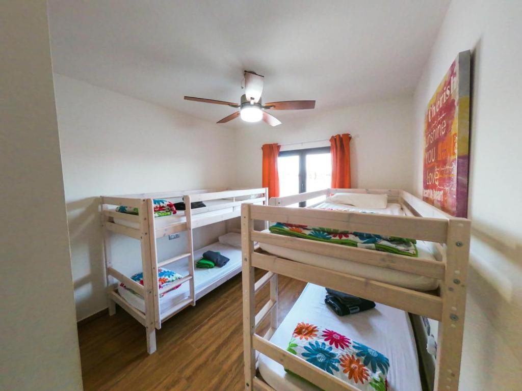 Villa de Tres Habitaciones