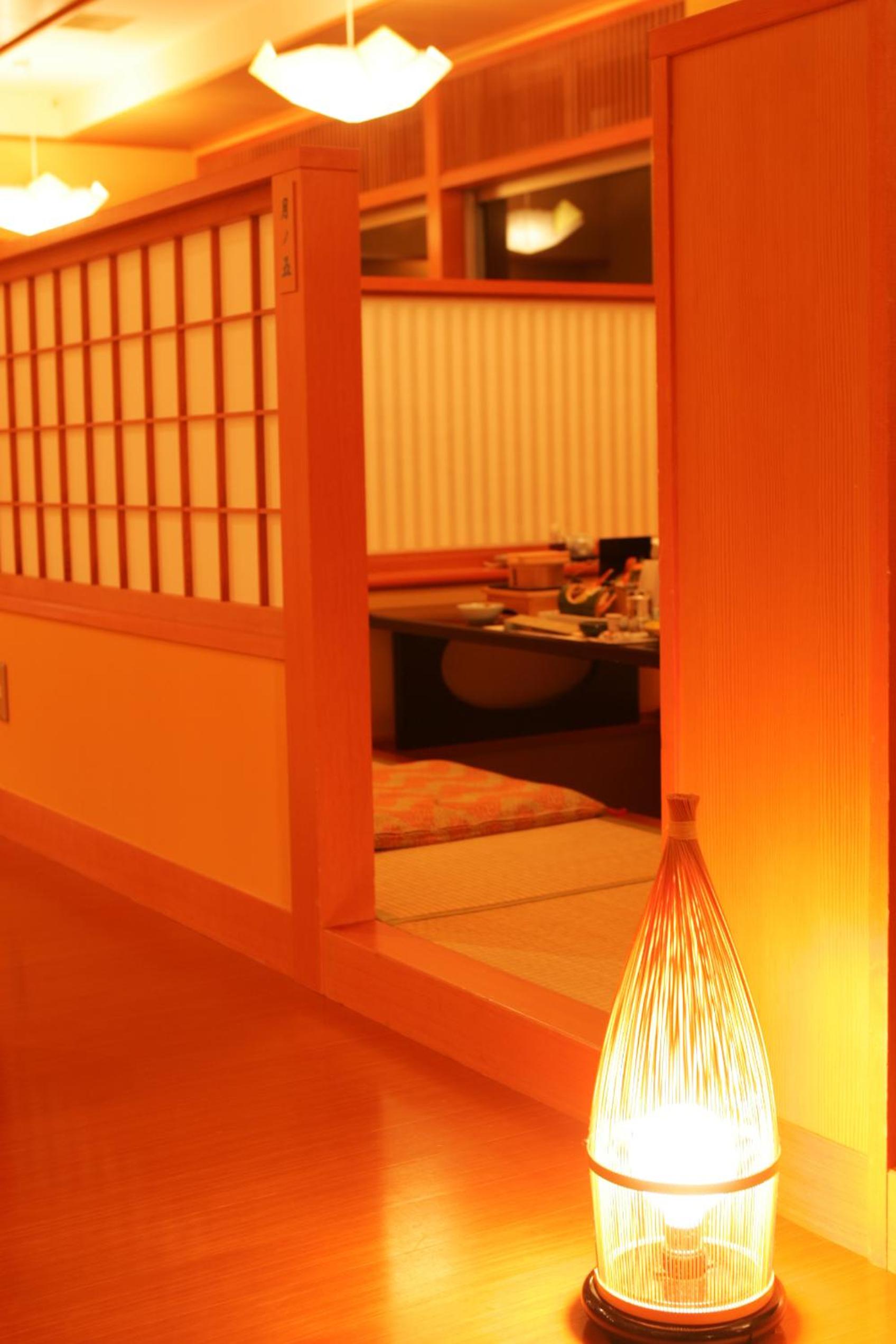 Japanese-Style Room With Shared Bathroom - Photo 3