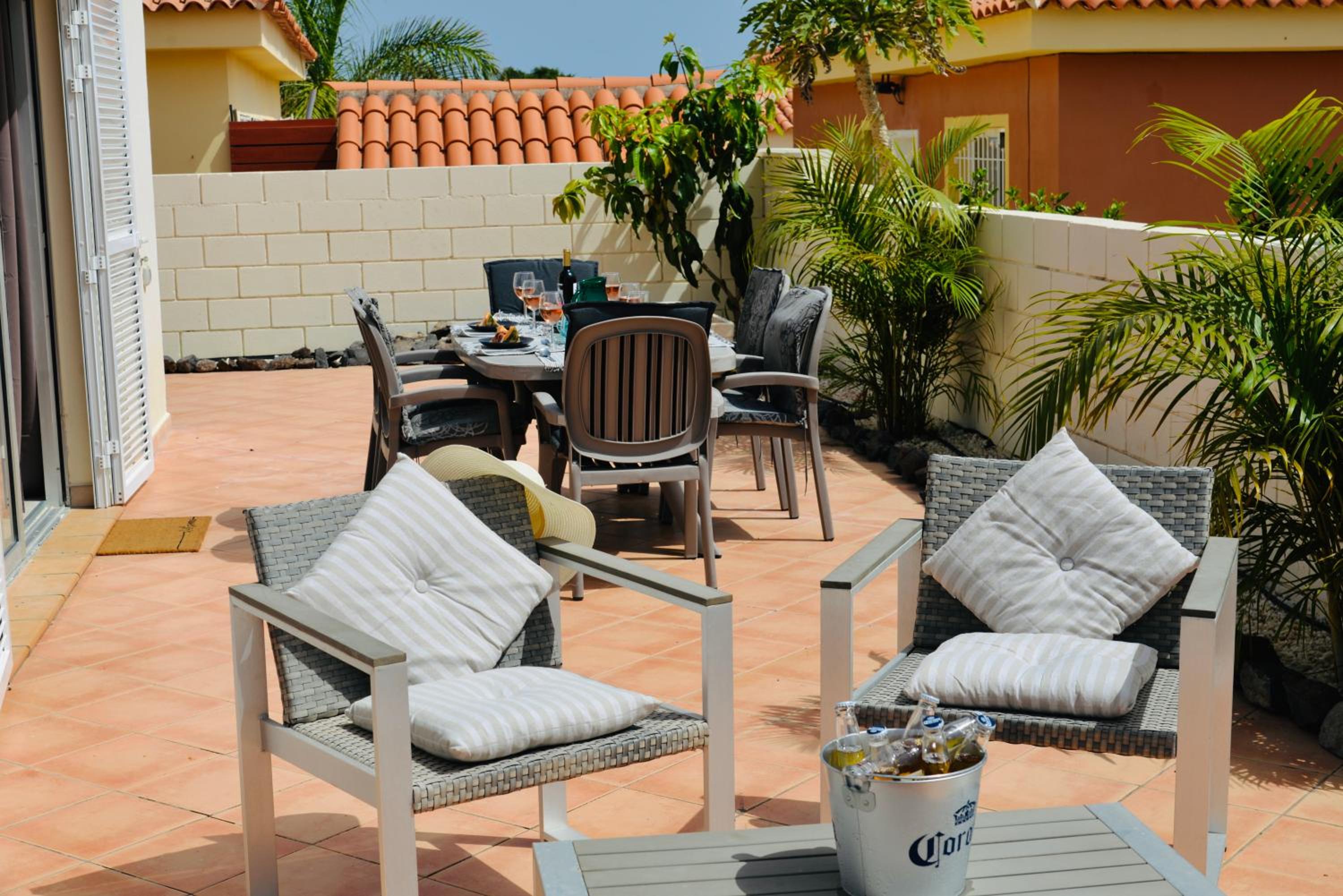 Three-Bedroom Villa photo 2