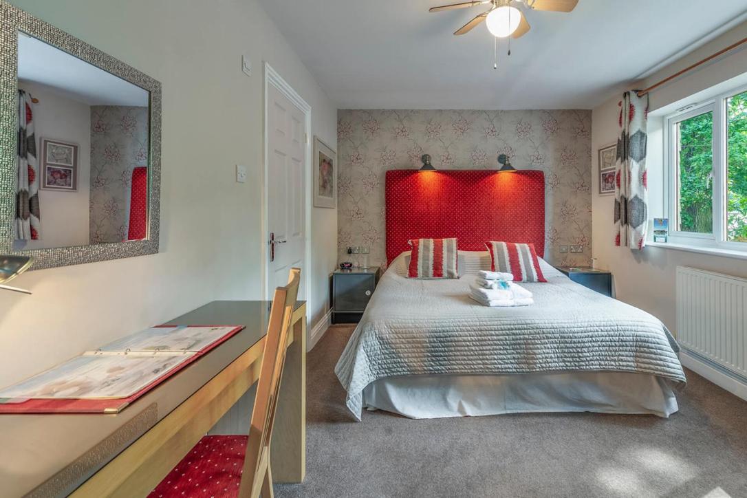 Double Room with Private Bathroom photo 1
