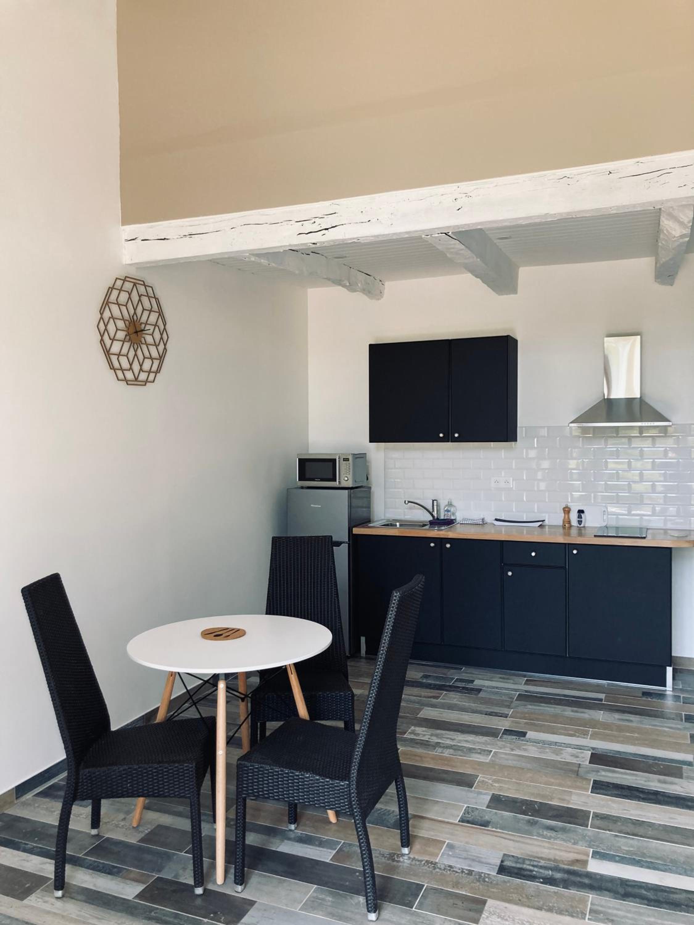 Apartment - Split Level photo 1