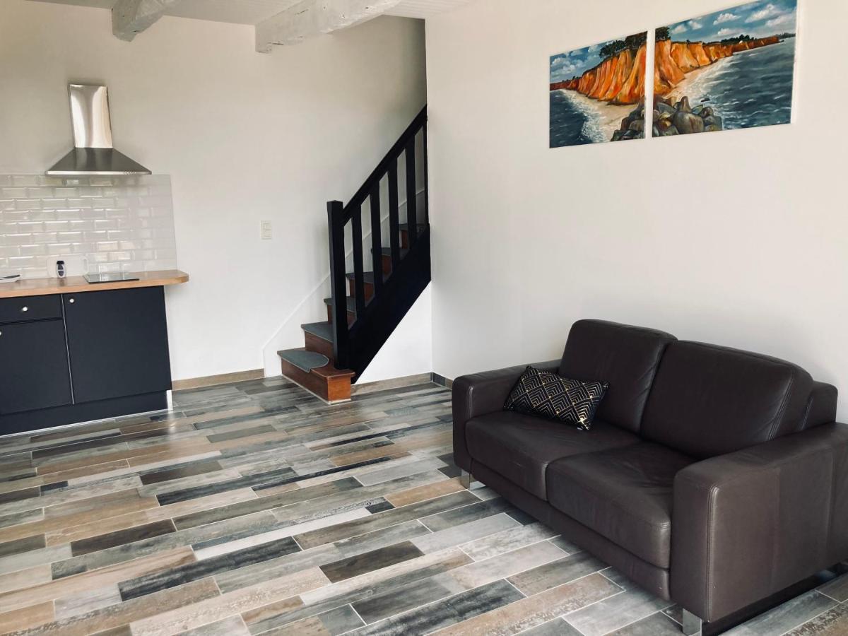 Apartment - Split Level photo 3
