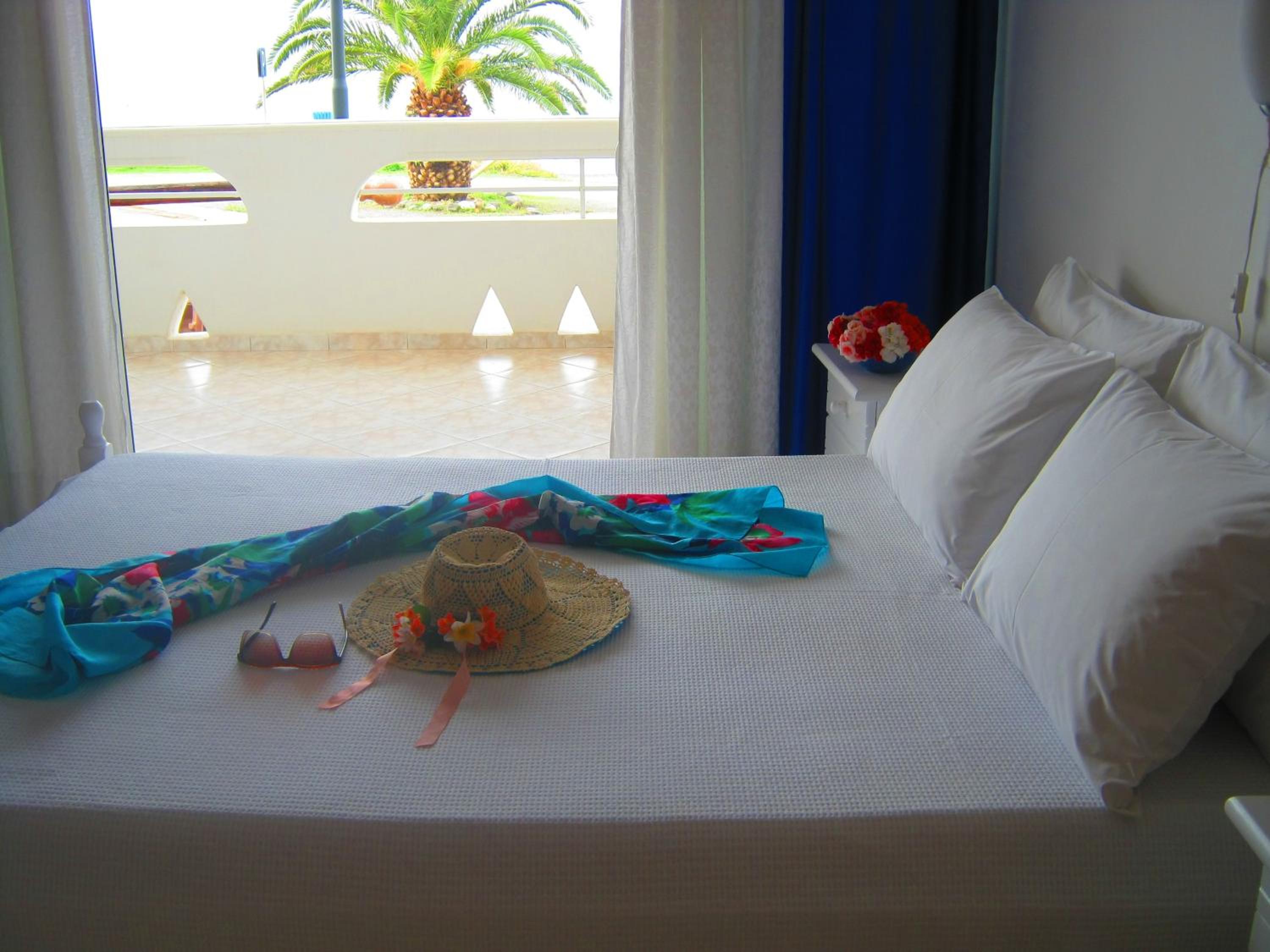 Apartment with Sea View Ground Floor