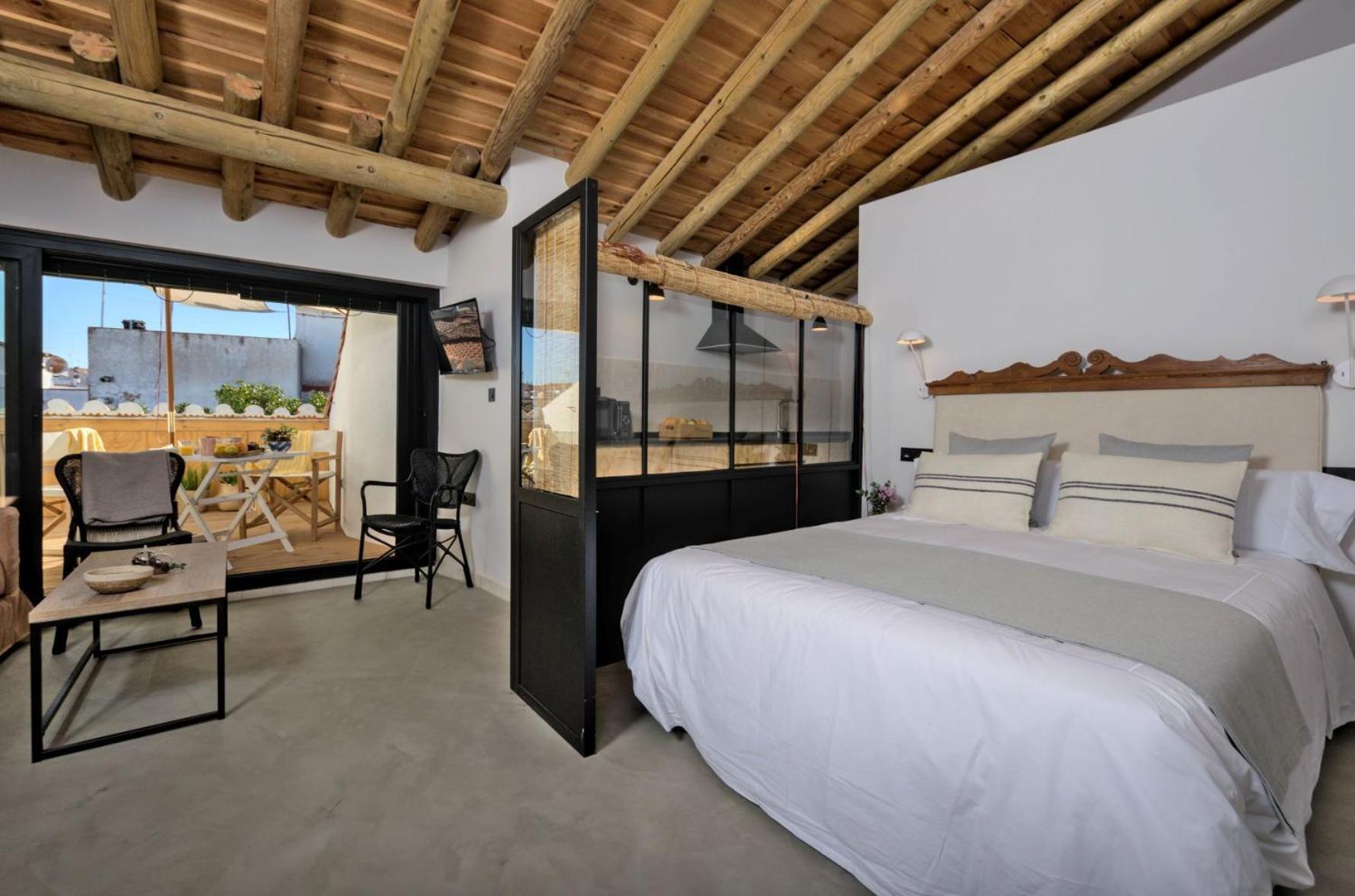 Estudio con terraza